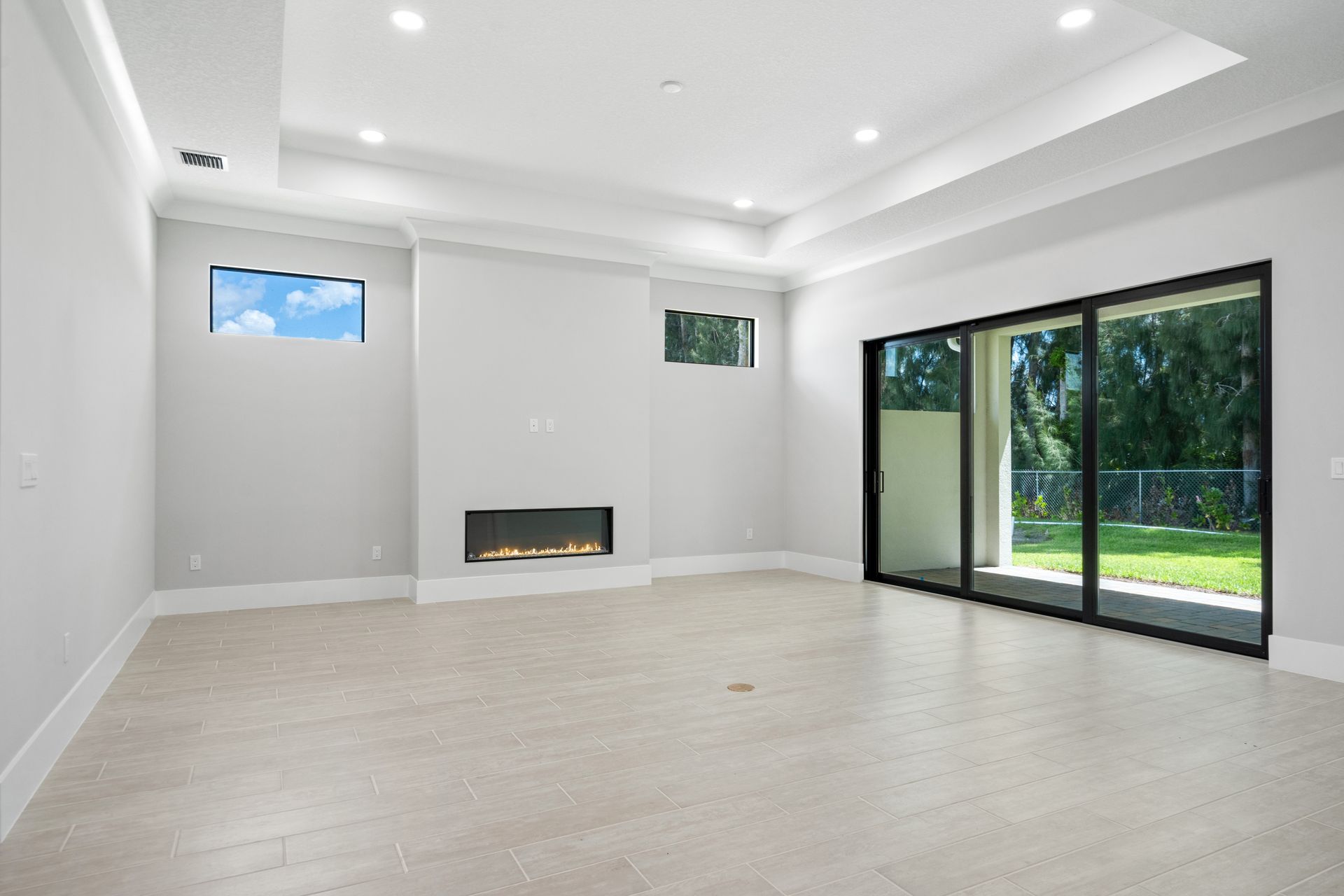 Great Room | 692 Ravens Landing Drive