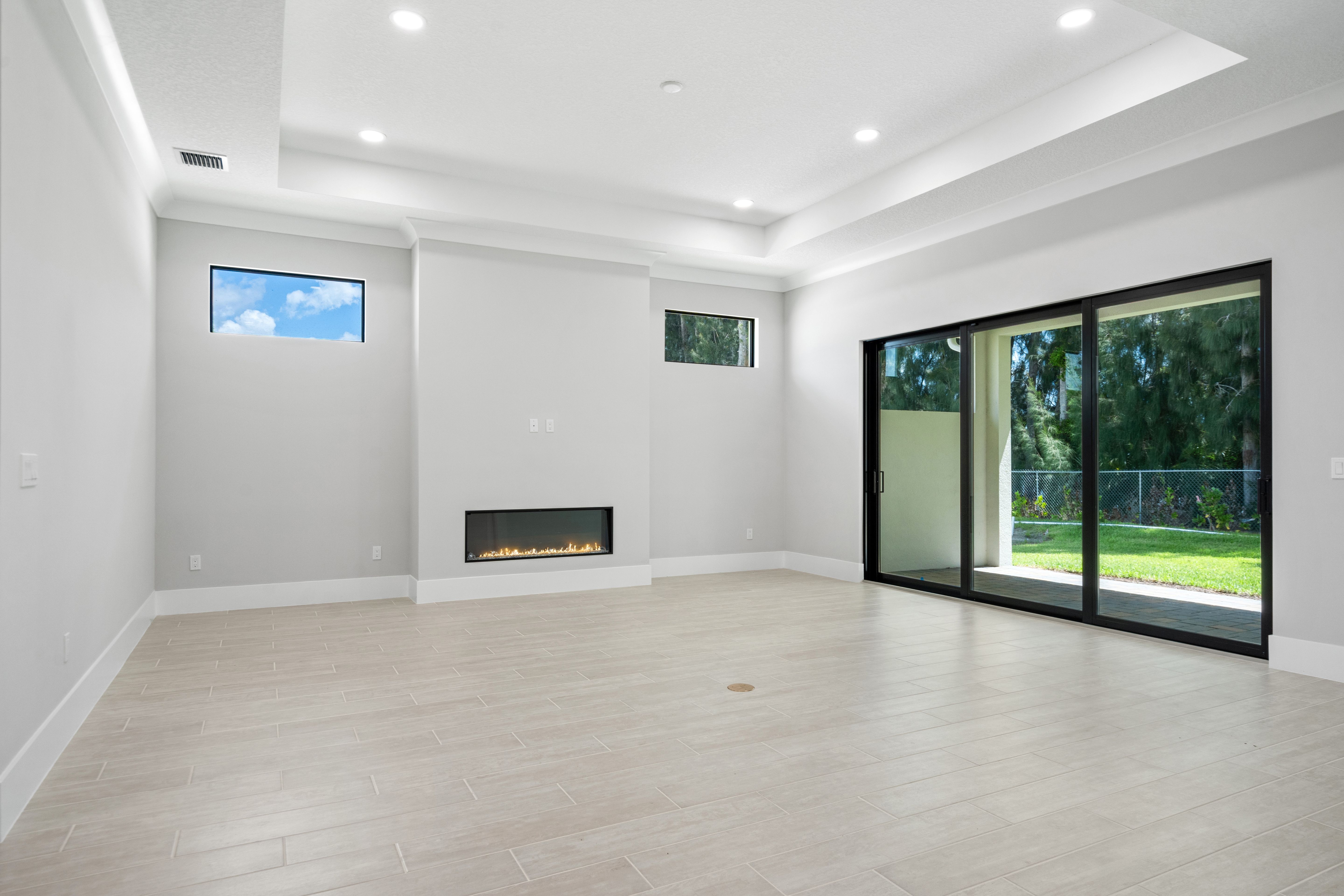 Great Room | 692 Ravens Landing Drive