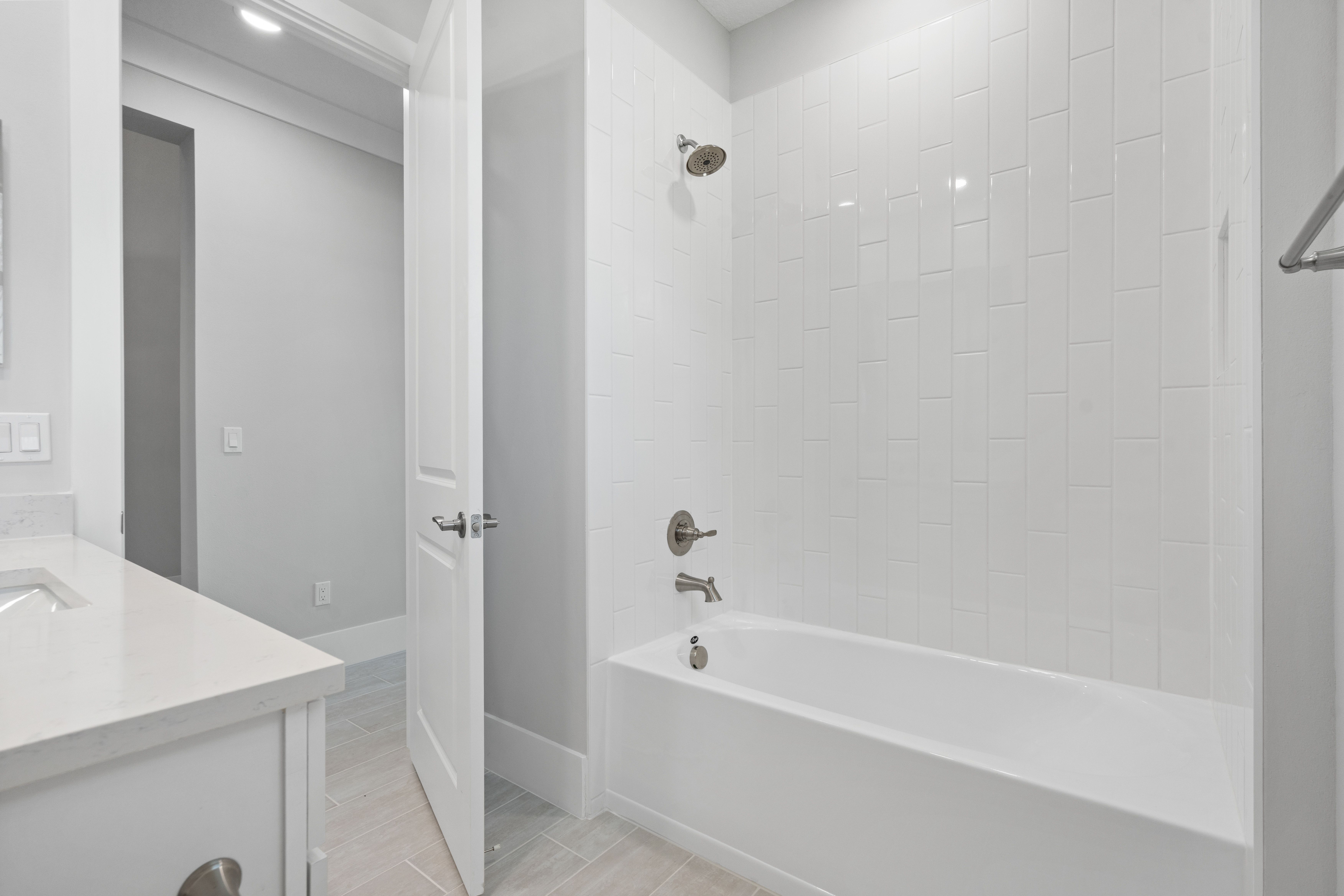 Bath 2 | 692 Ravens Landing Drive