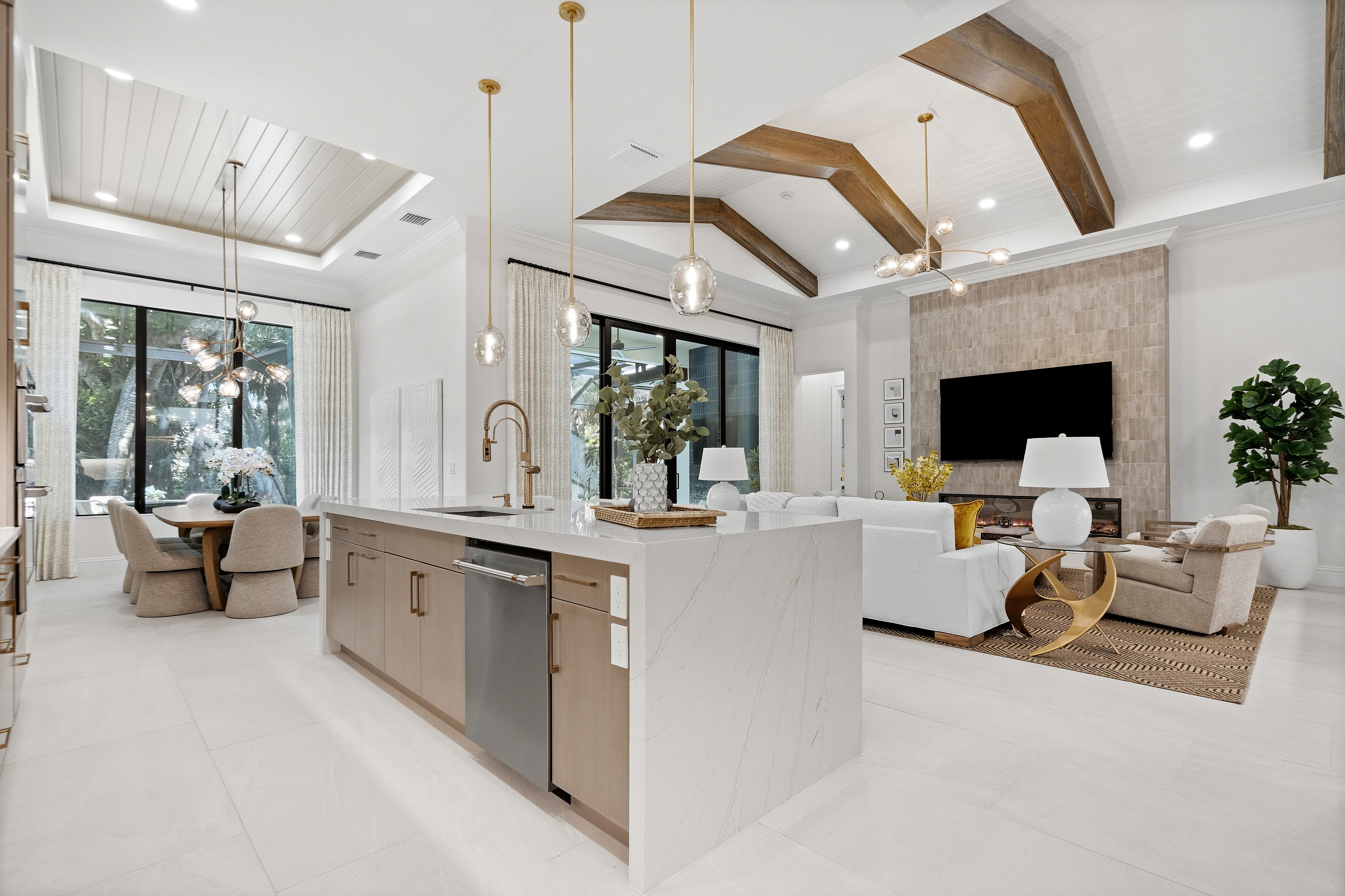 Kitchen to Great Room and Dining | 9241 Seaglass Ct