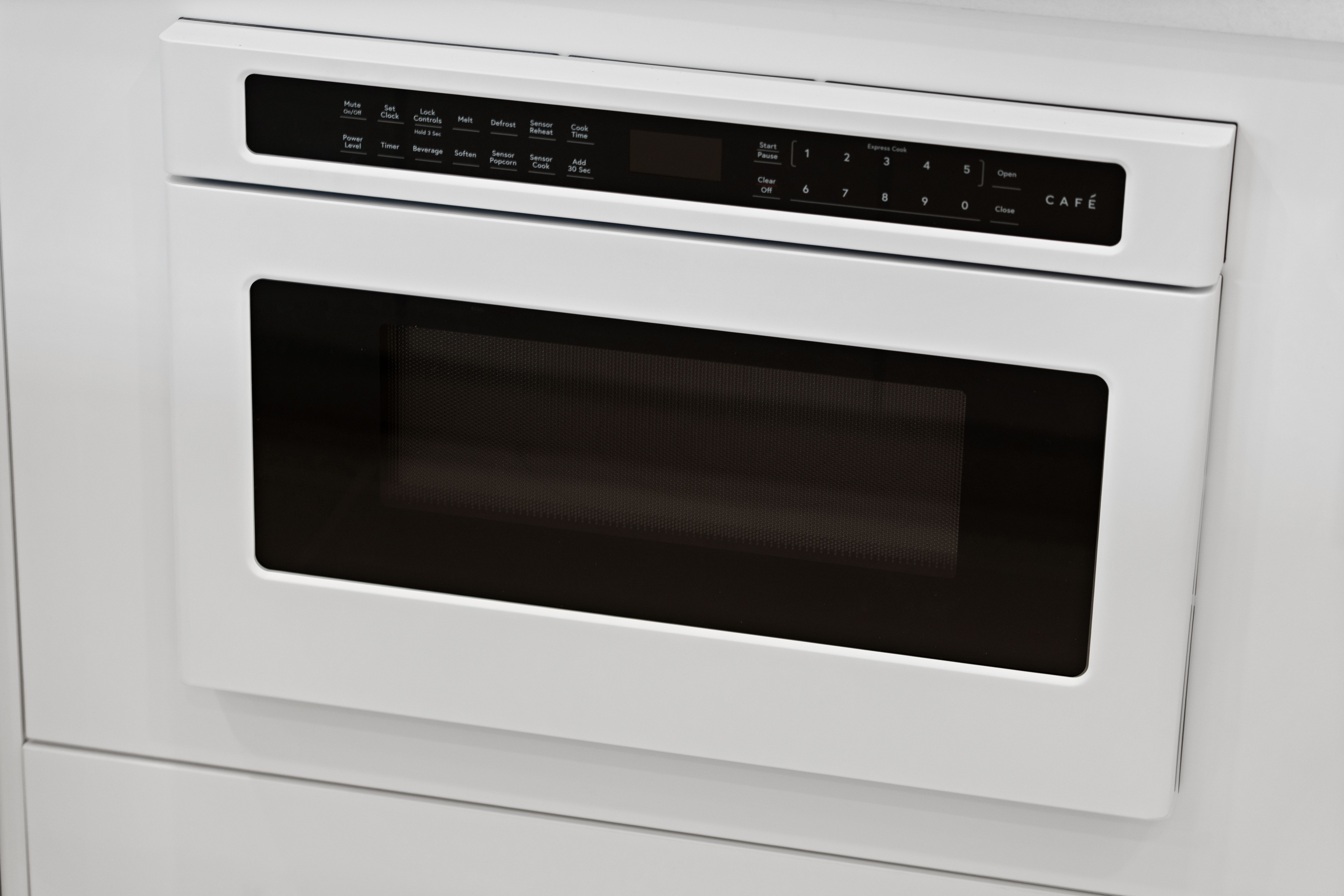 Kitchen Detail | 9108 Seaglass Ct
