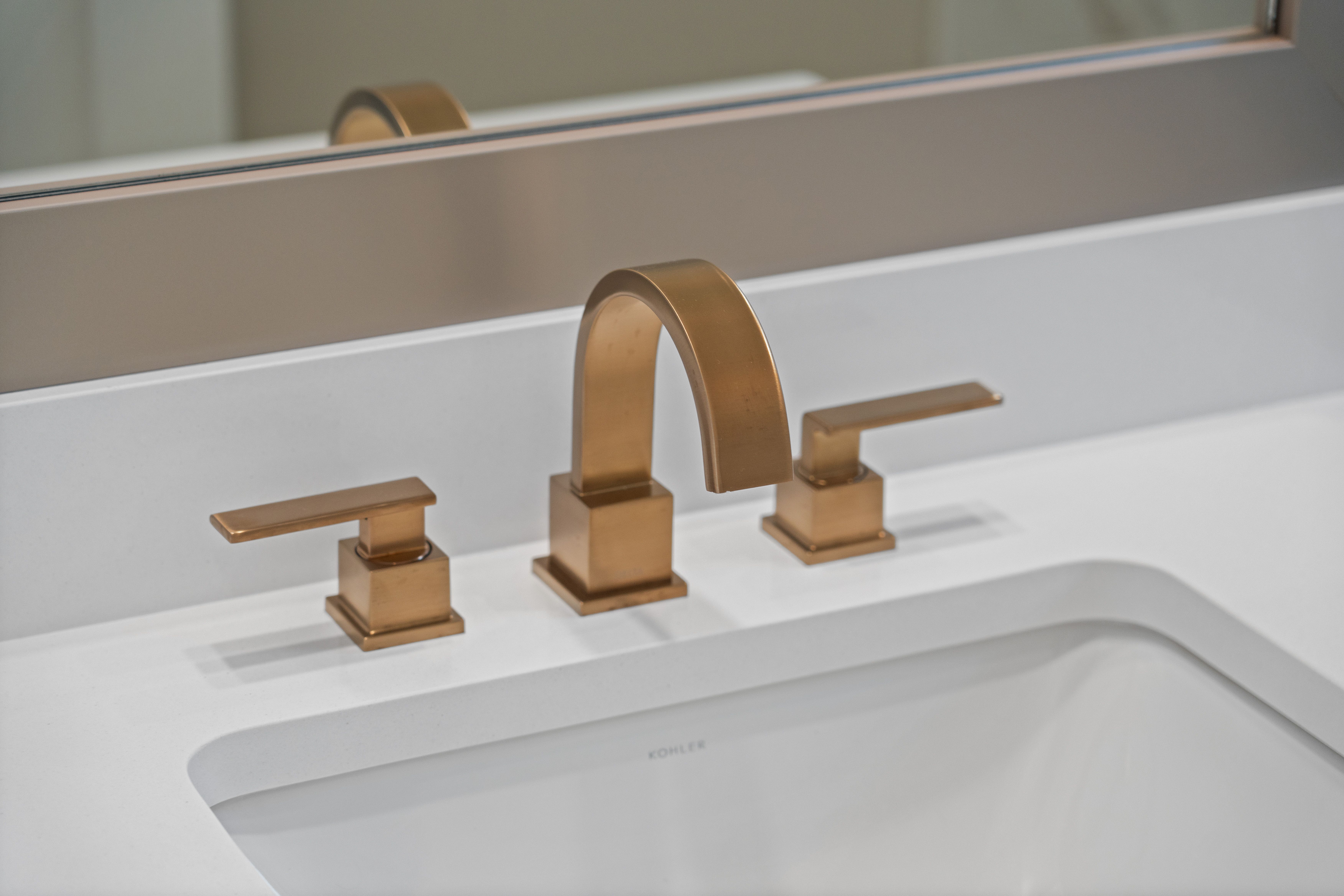 Master Bath Detail | 9108 Seaglass Ct