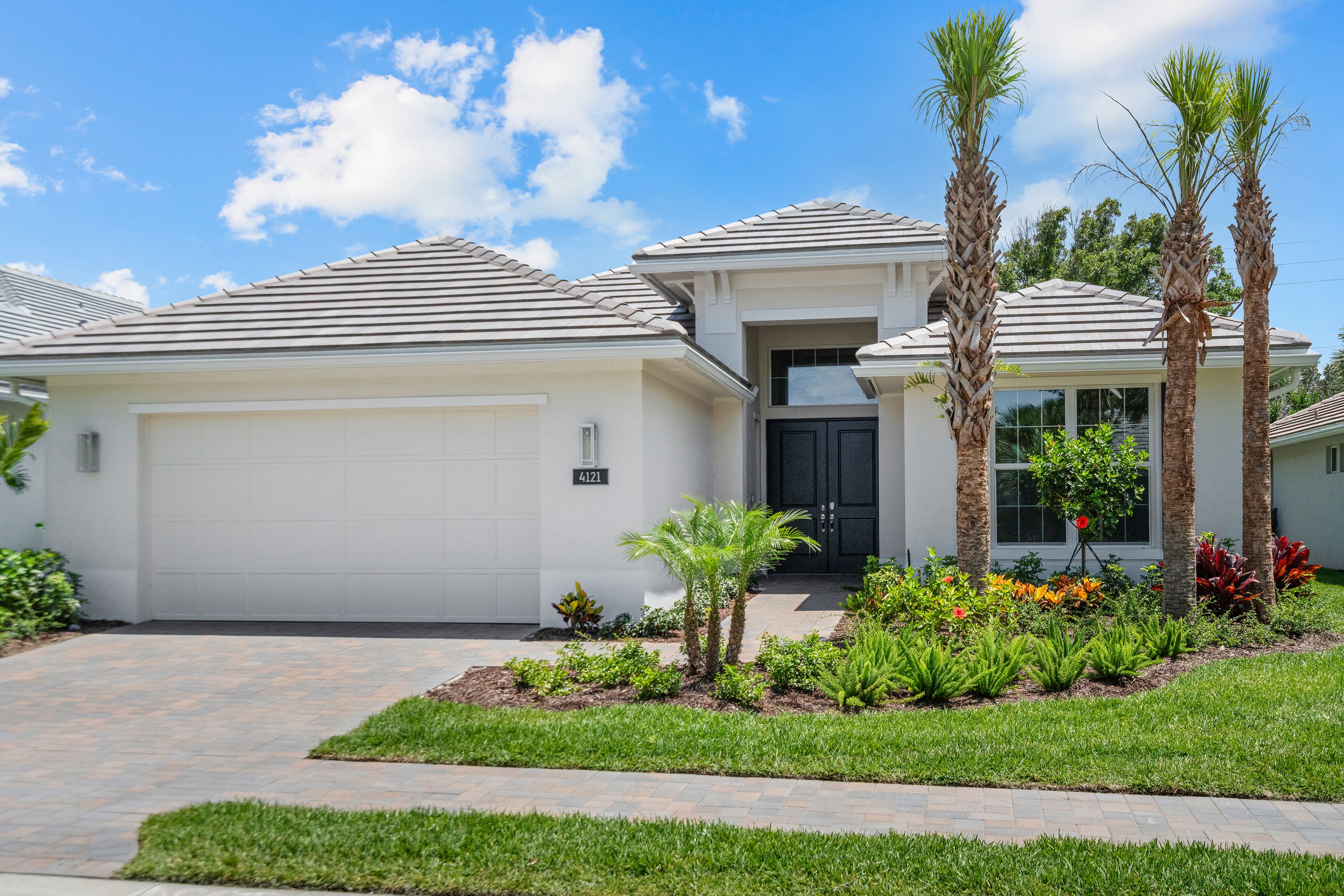 Front Elevation | 4121 Lucaya Pointe Way
