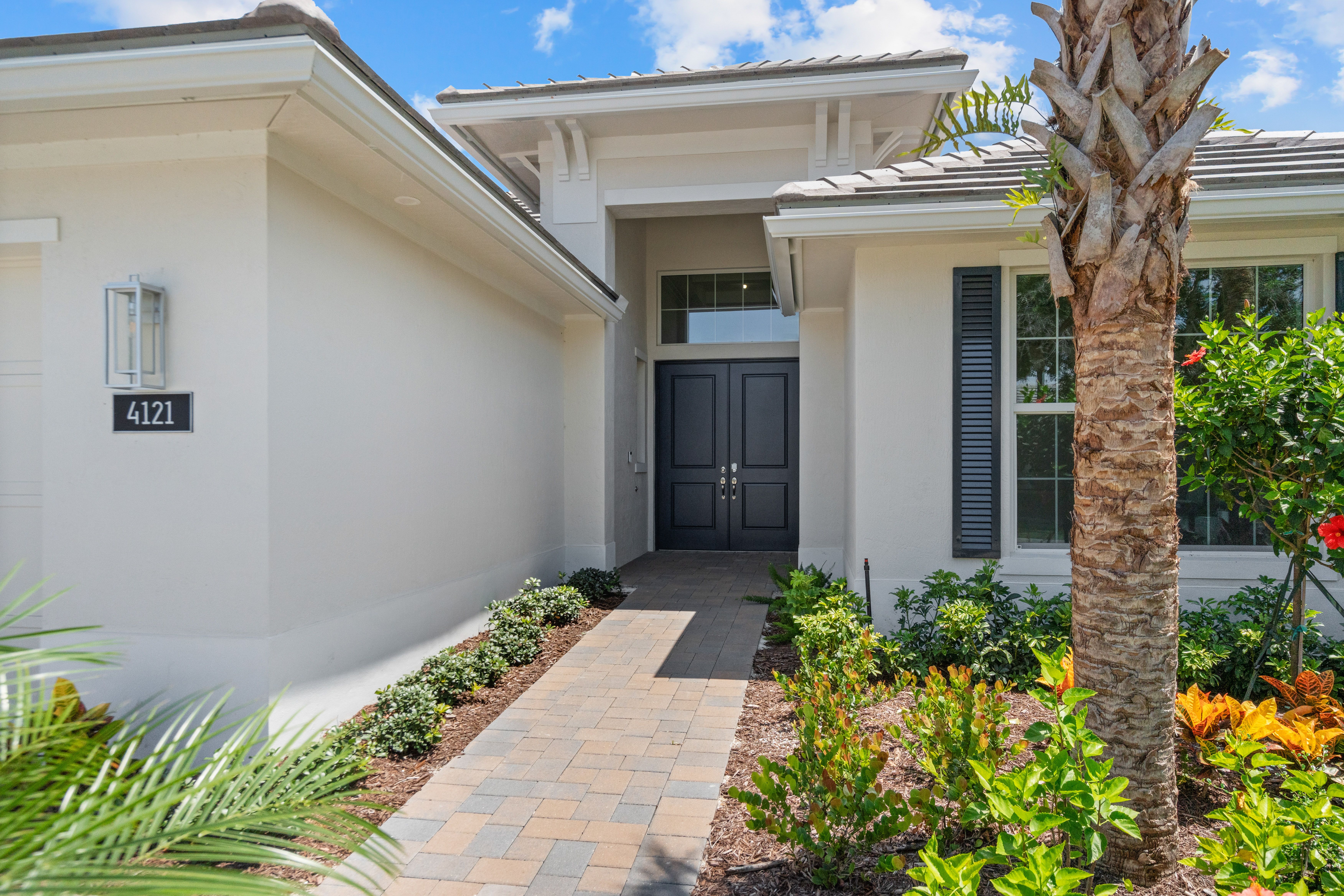 Front Elevation | 4121 Lucaya Pointe Way