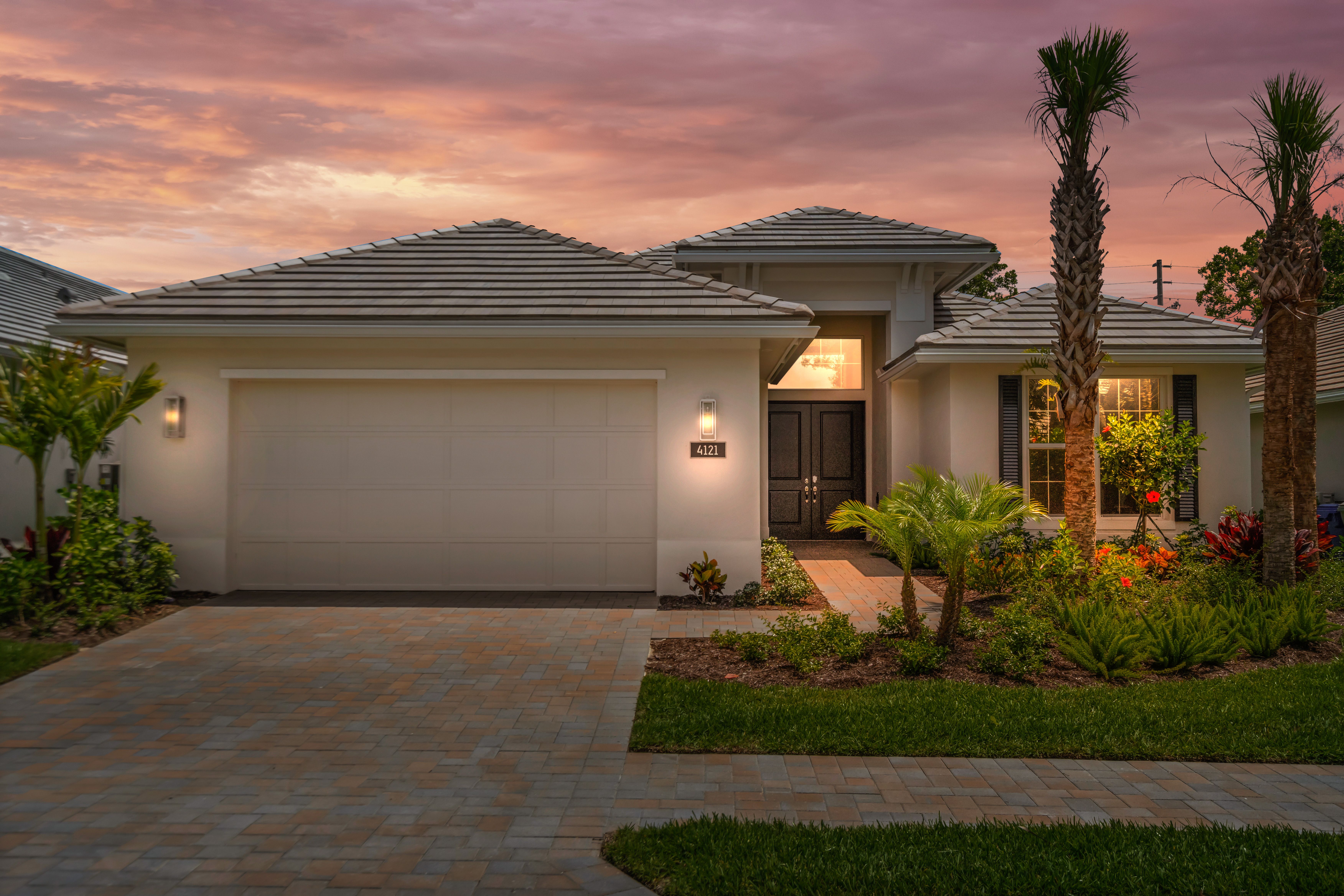 Front Elevation | 4121 Lucaya Pointe Way