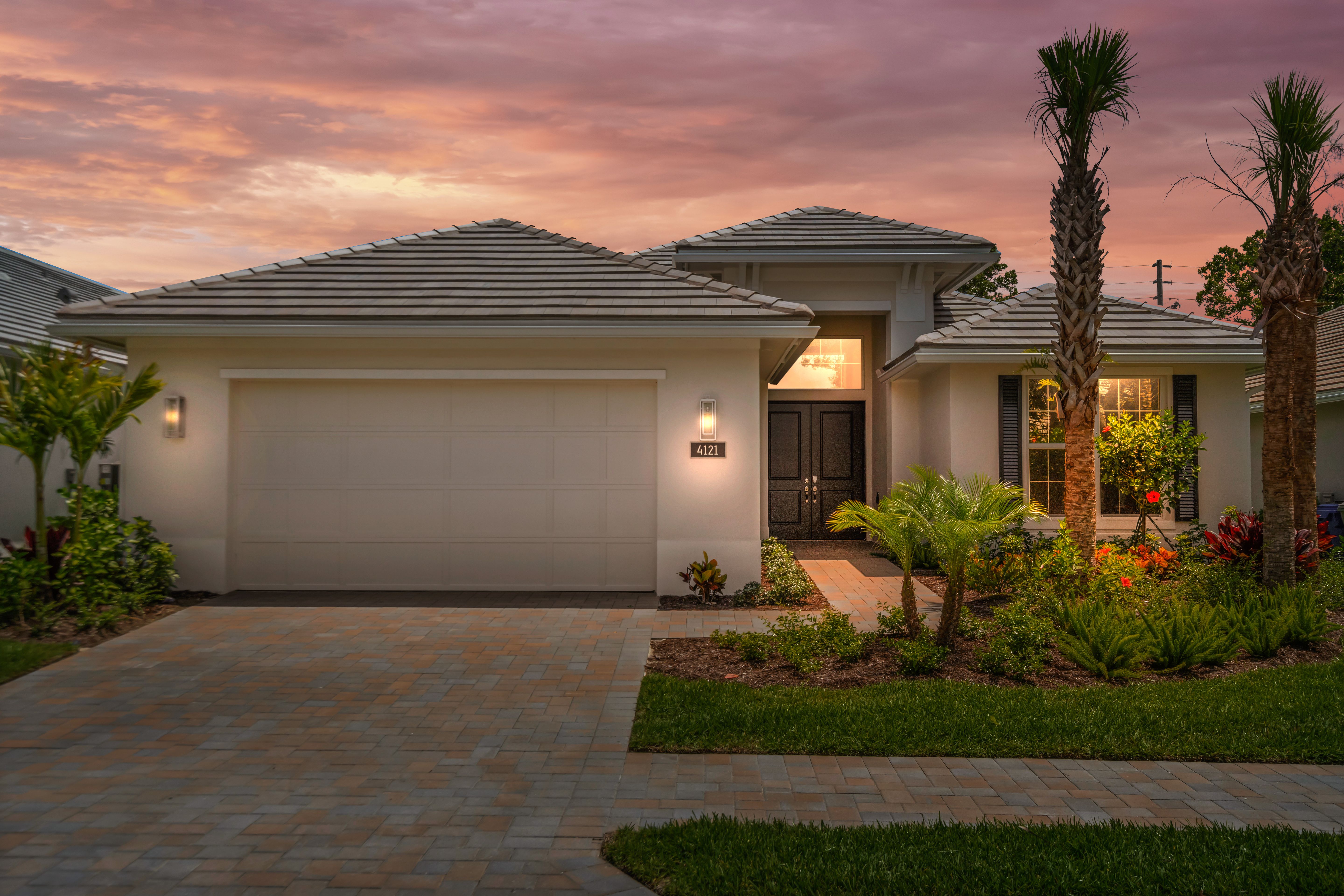 Front Elevation | 4121 Lucaya Pointe Way