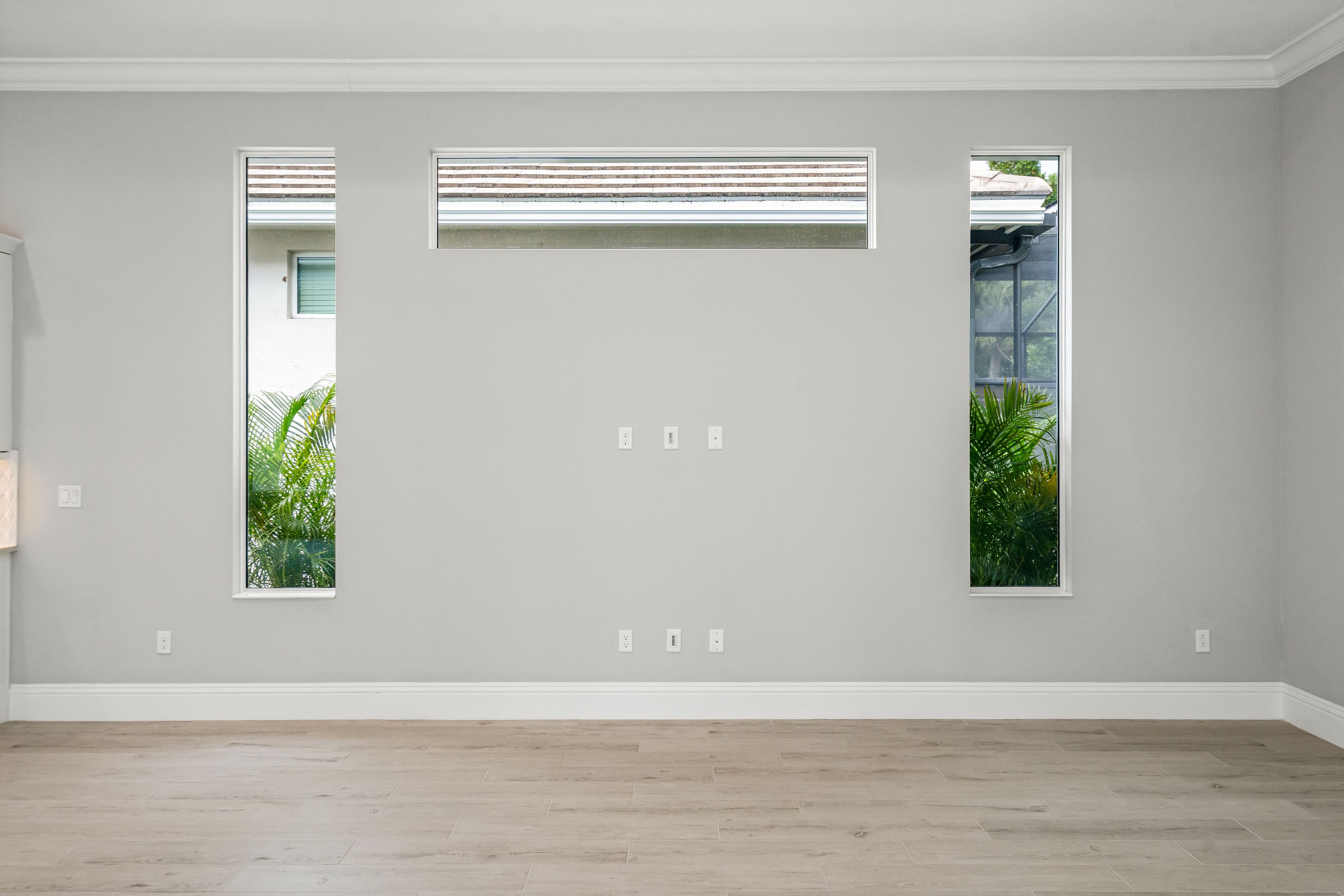Great Room TV Wall | 4133 Lucaya Pointe Way