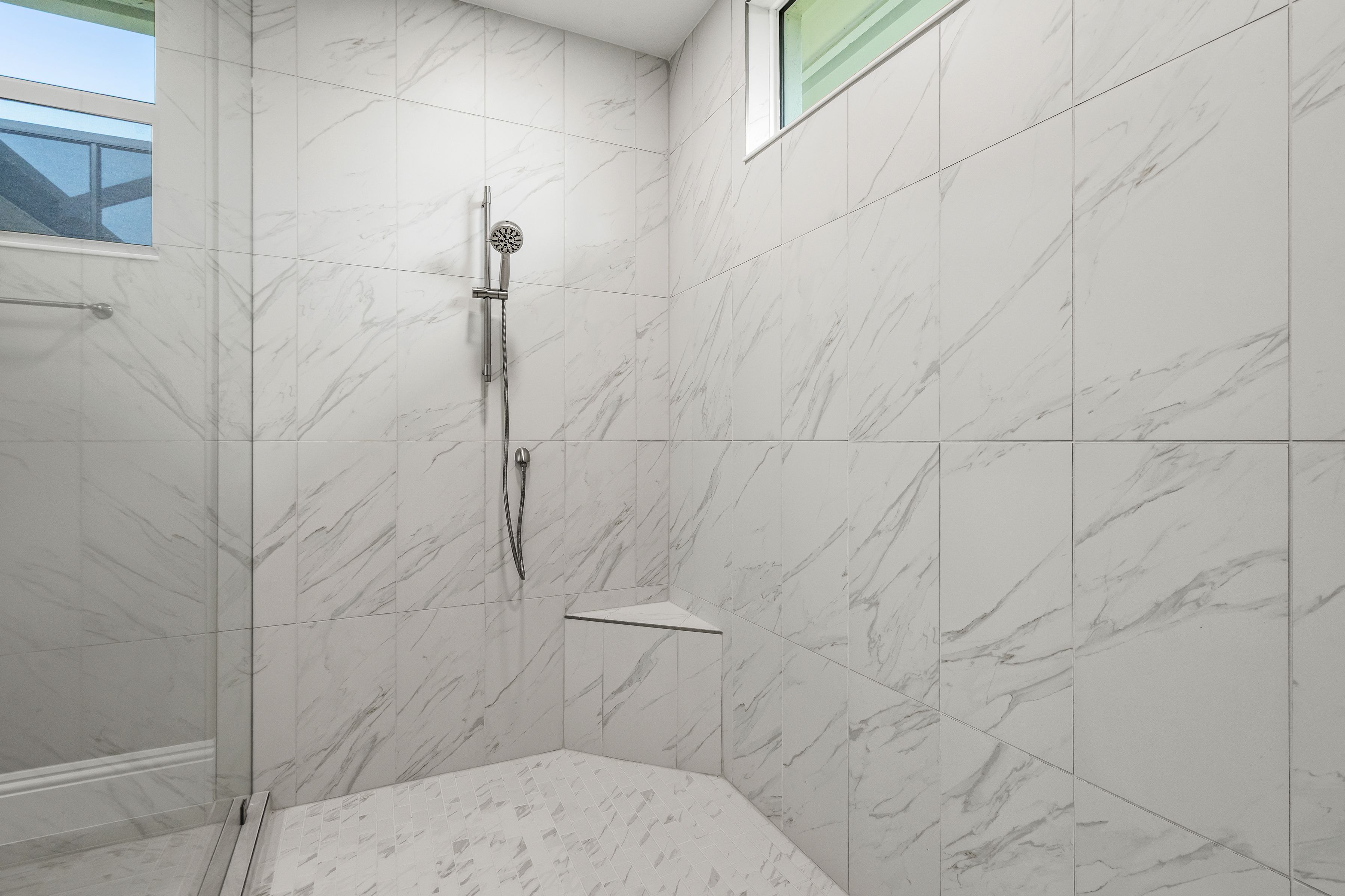 Master Bath | 4133 Lucaya Pointe Way