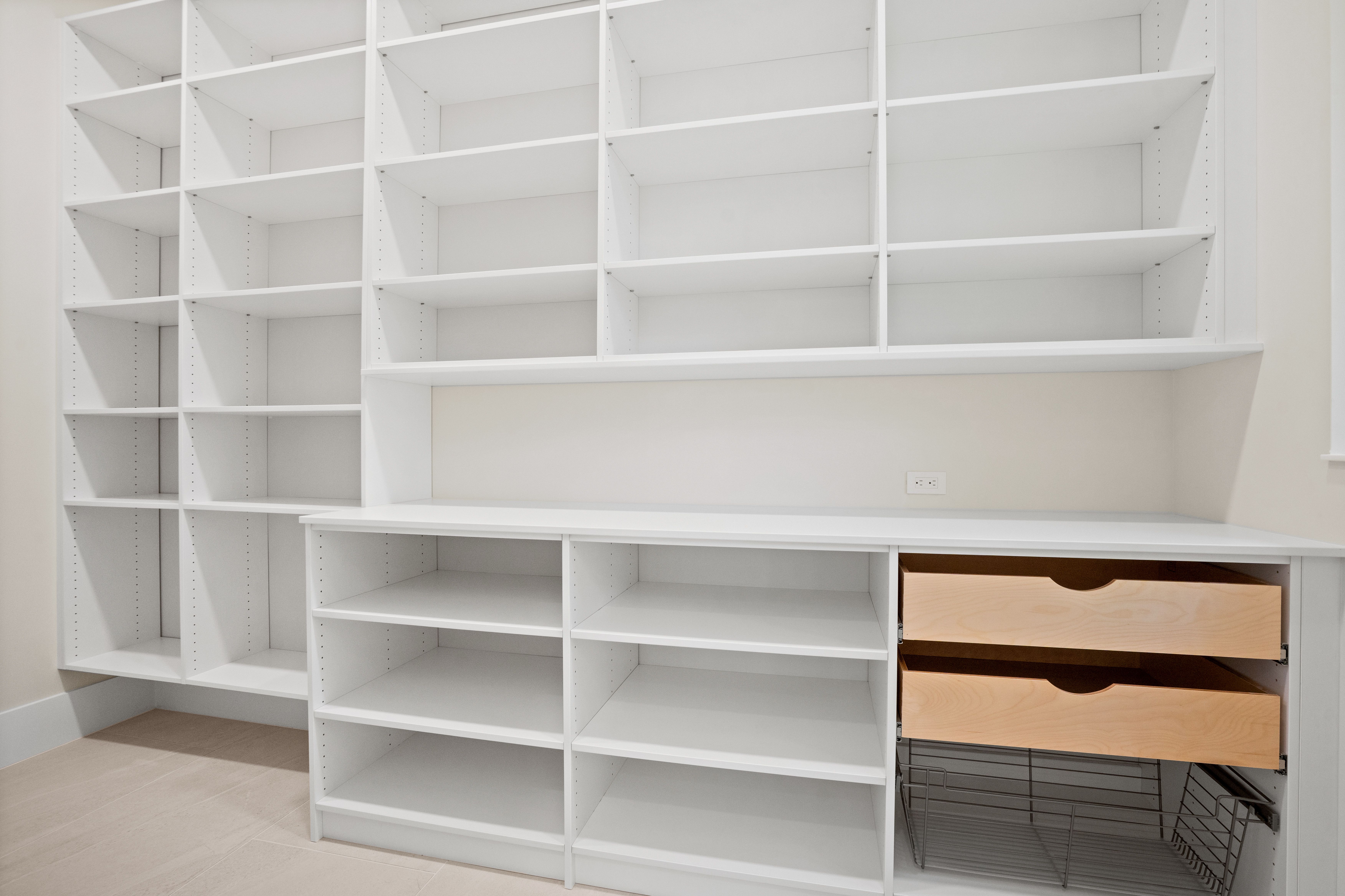Pantry | 9235 Seaglass Ct