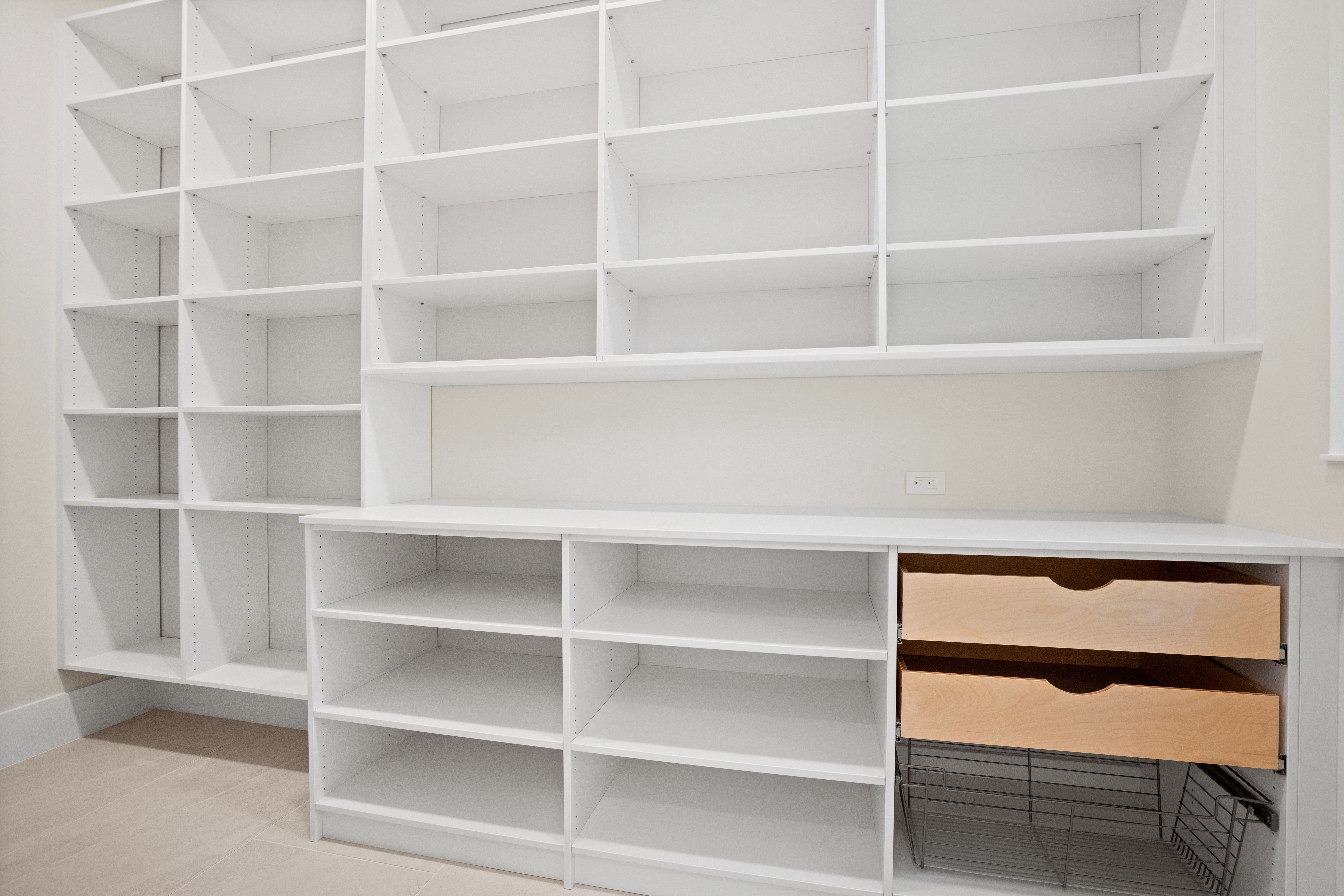 Pantry | 9235 Seaglass Ct