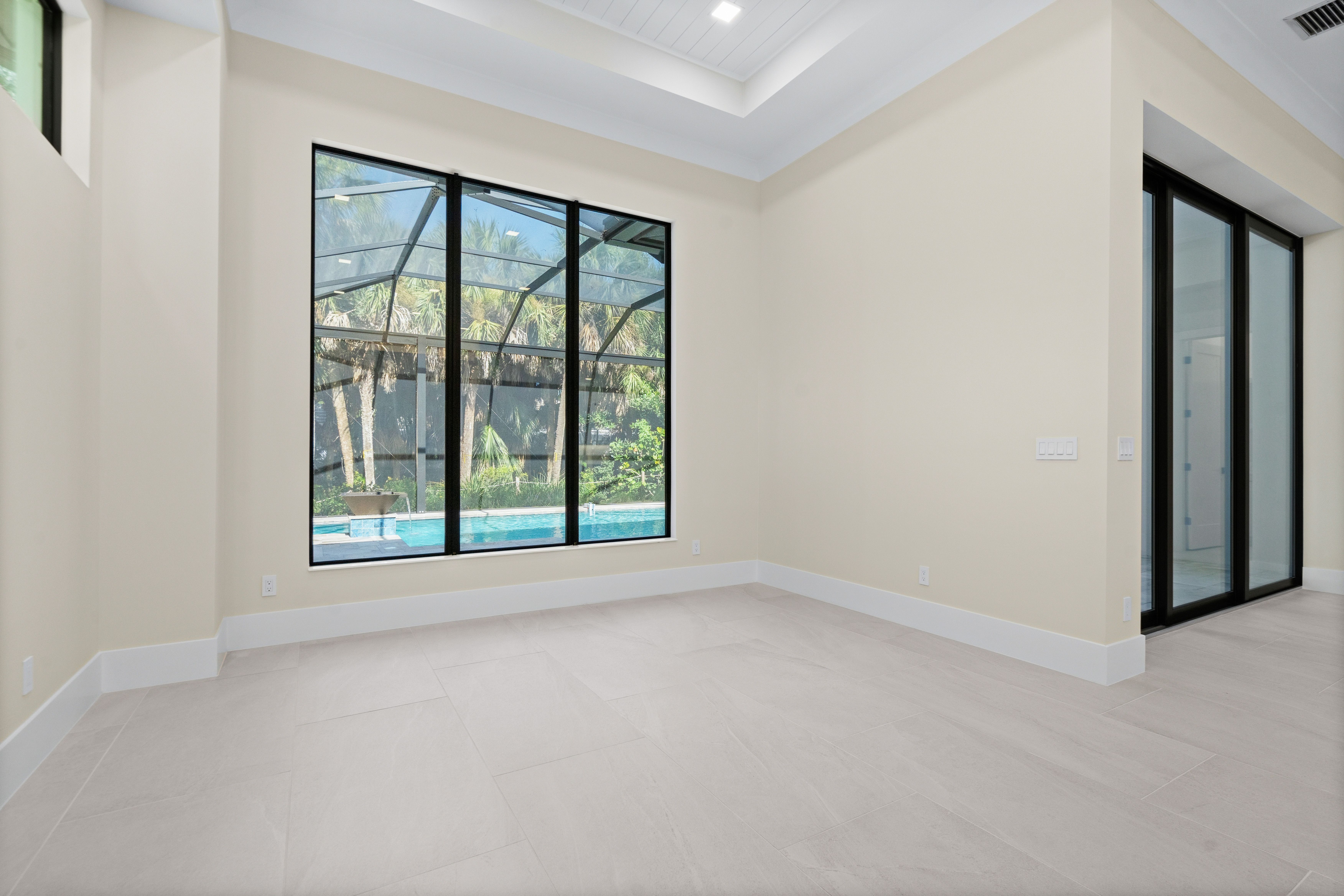 Dining | 9235 Seaglass Ct