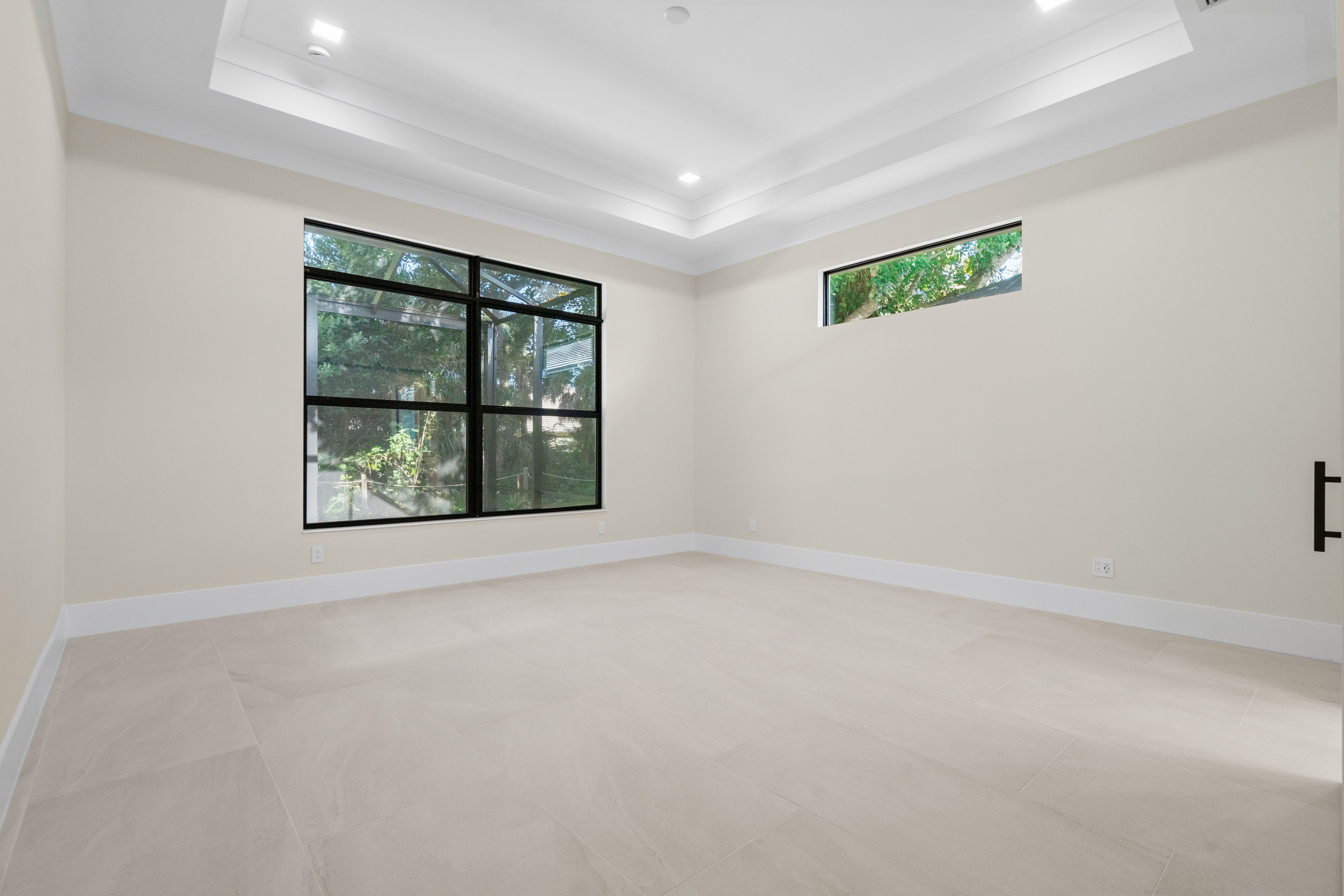 Master Suite | 9235 Seaglass Ct