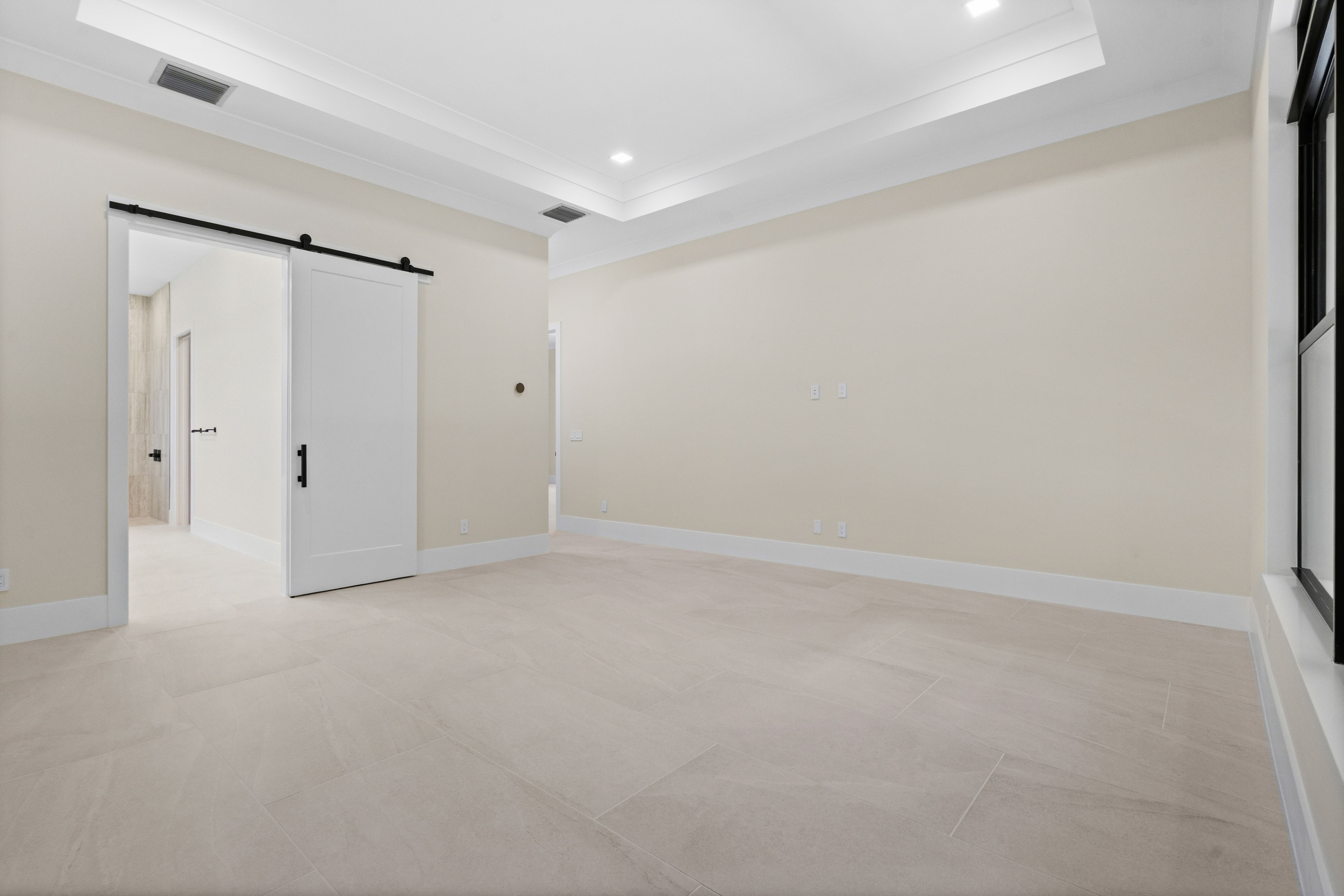 Master Suite | 9235 Seaglass Ct