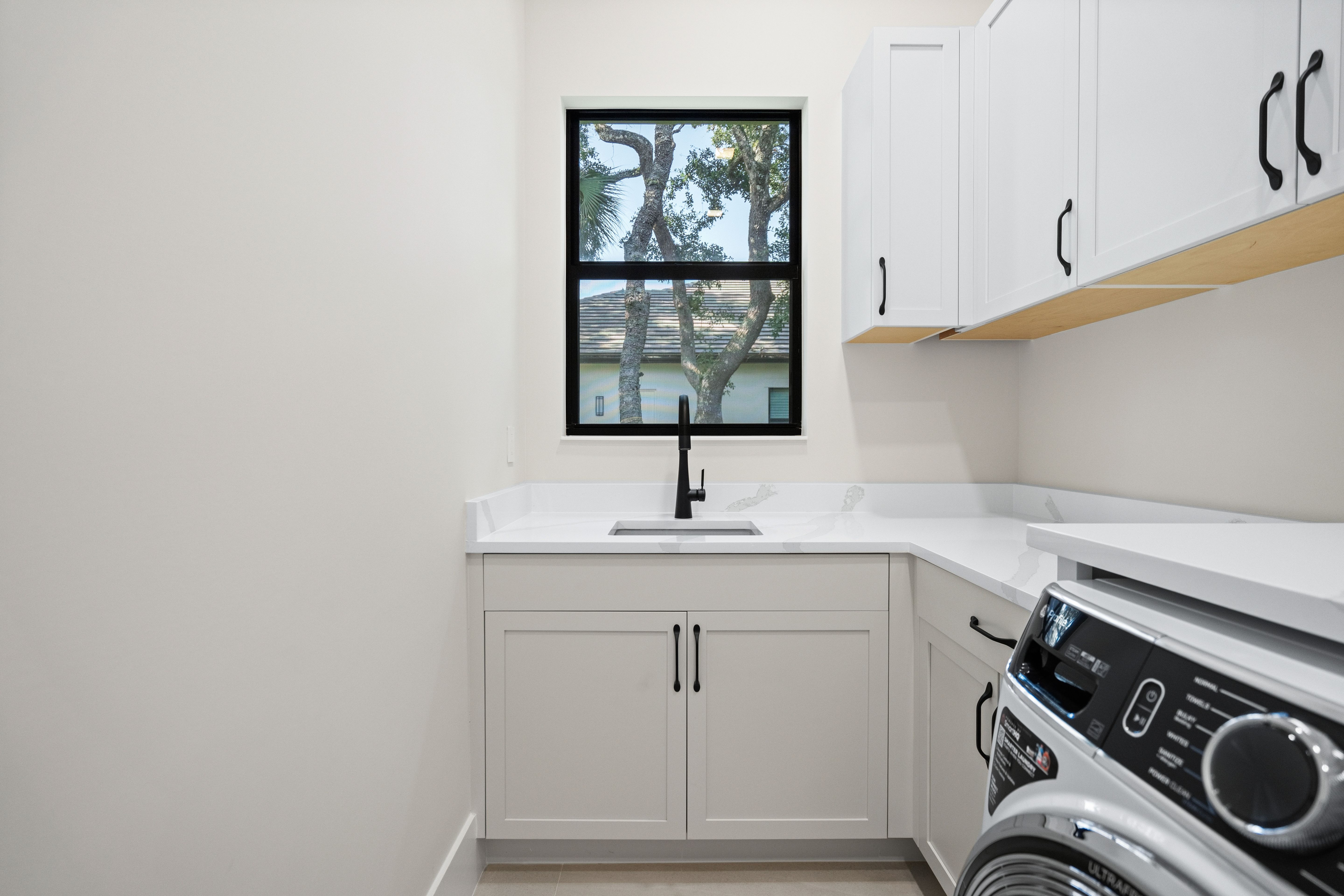 Laundry Room | 9235 Seaglass Ct