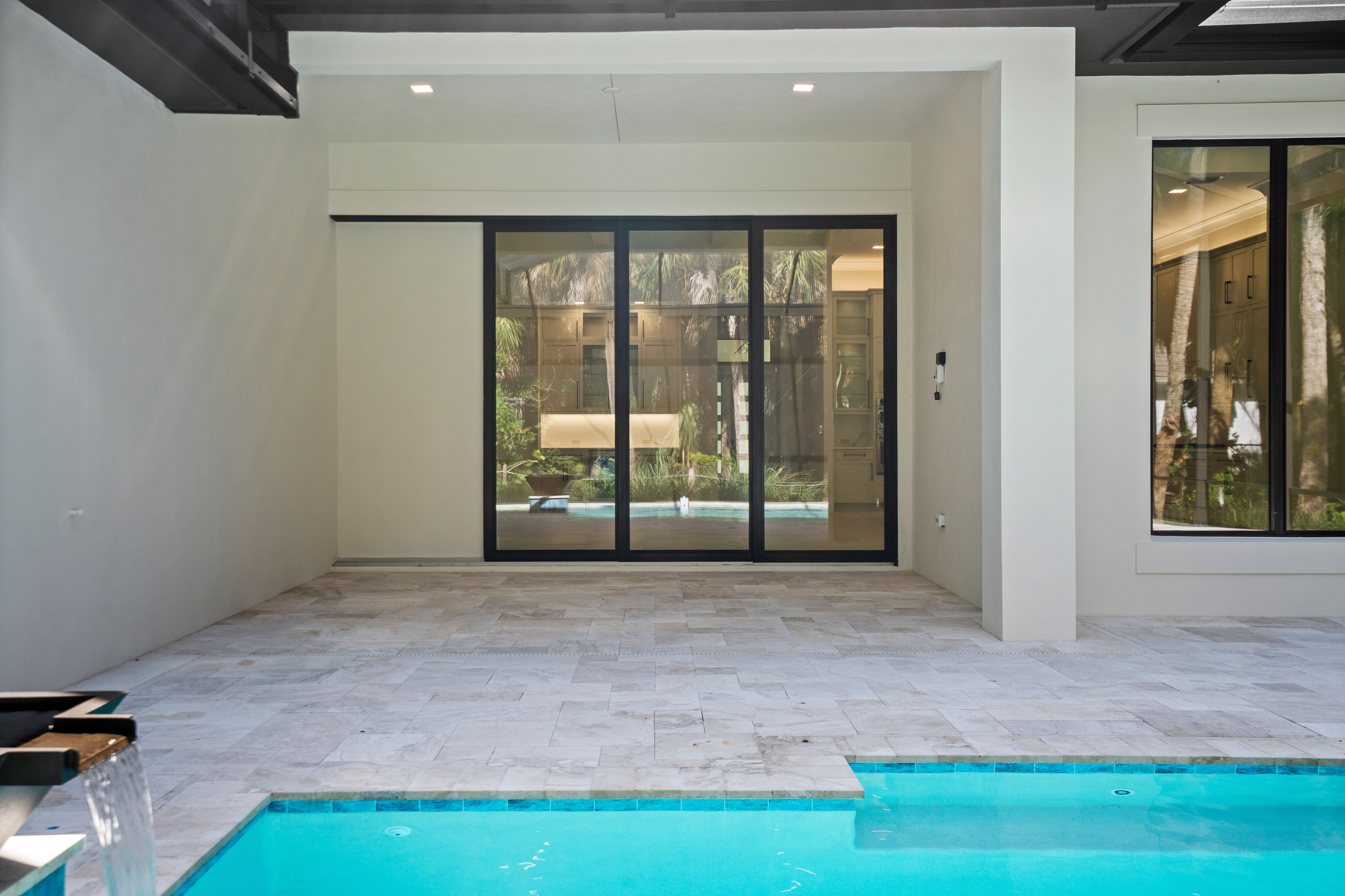 Lanai | 9235 Seaglass Ct