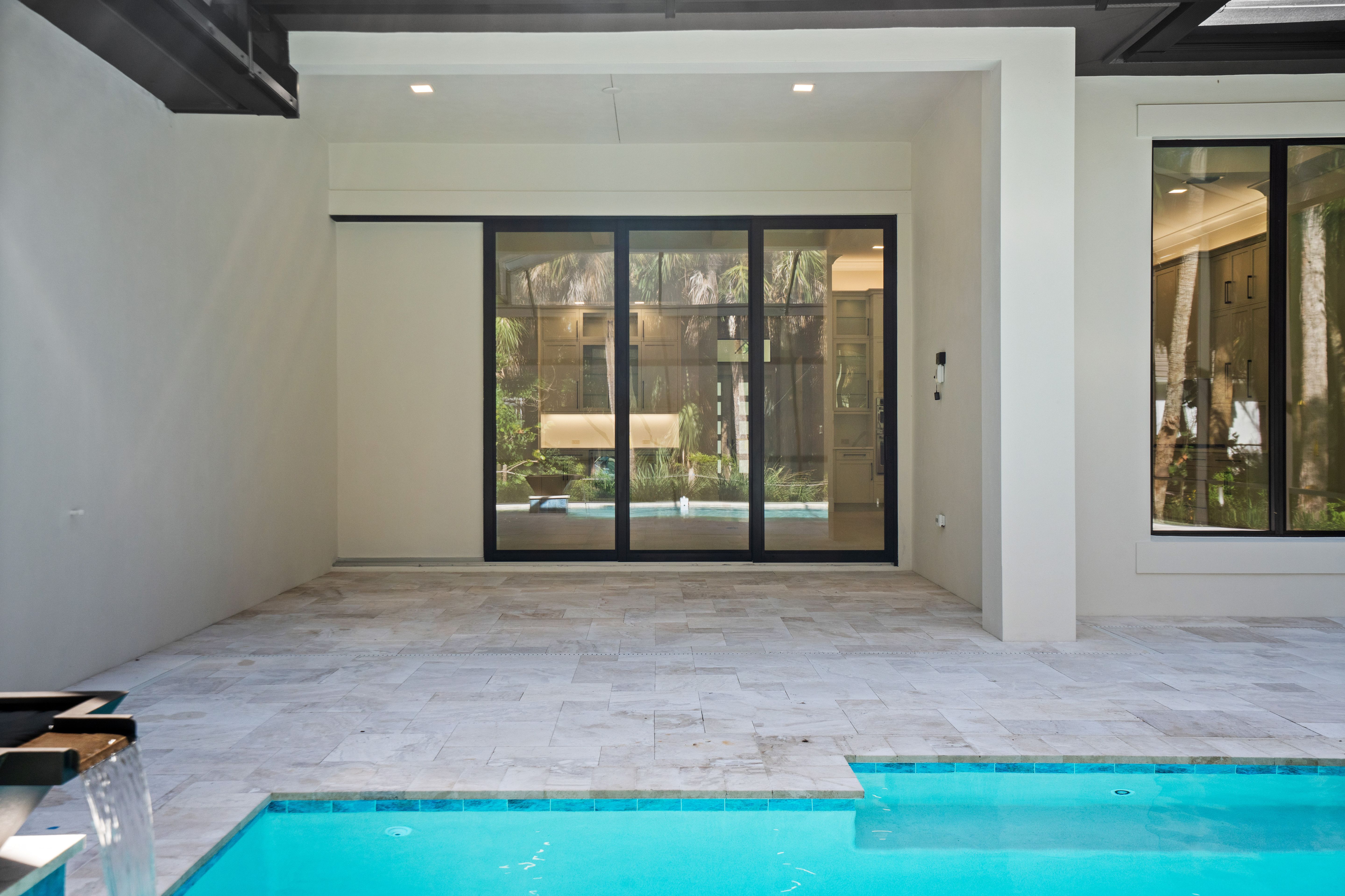 Lanai | 9235 Seaglass Ct