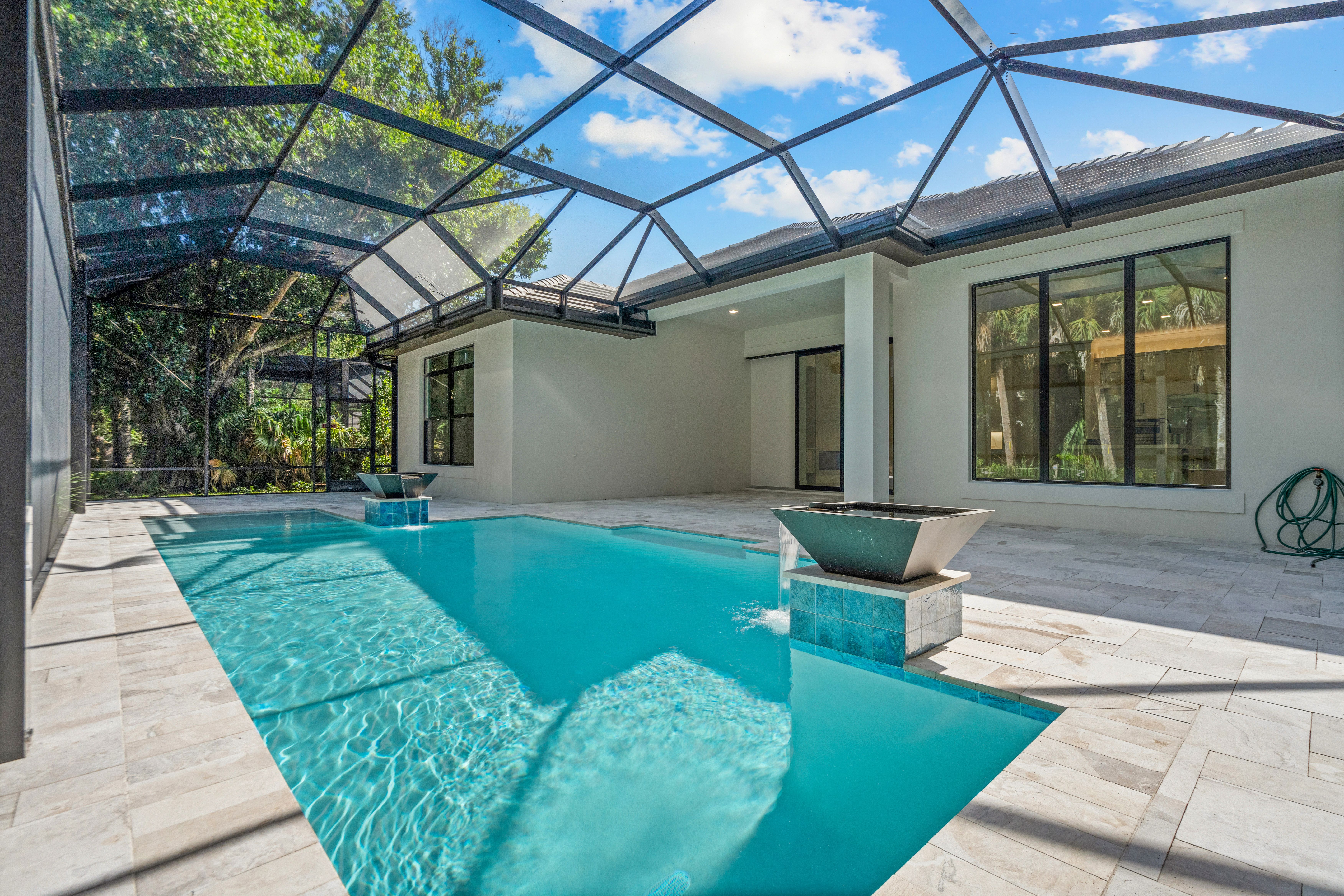 Screened  Pool | 9235 Seaglass Ct