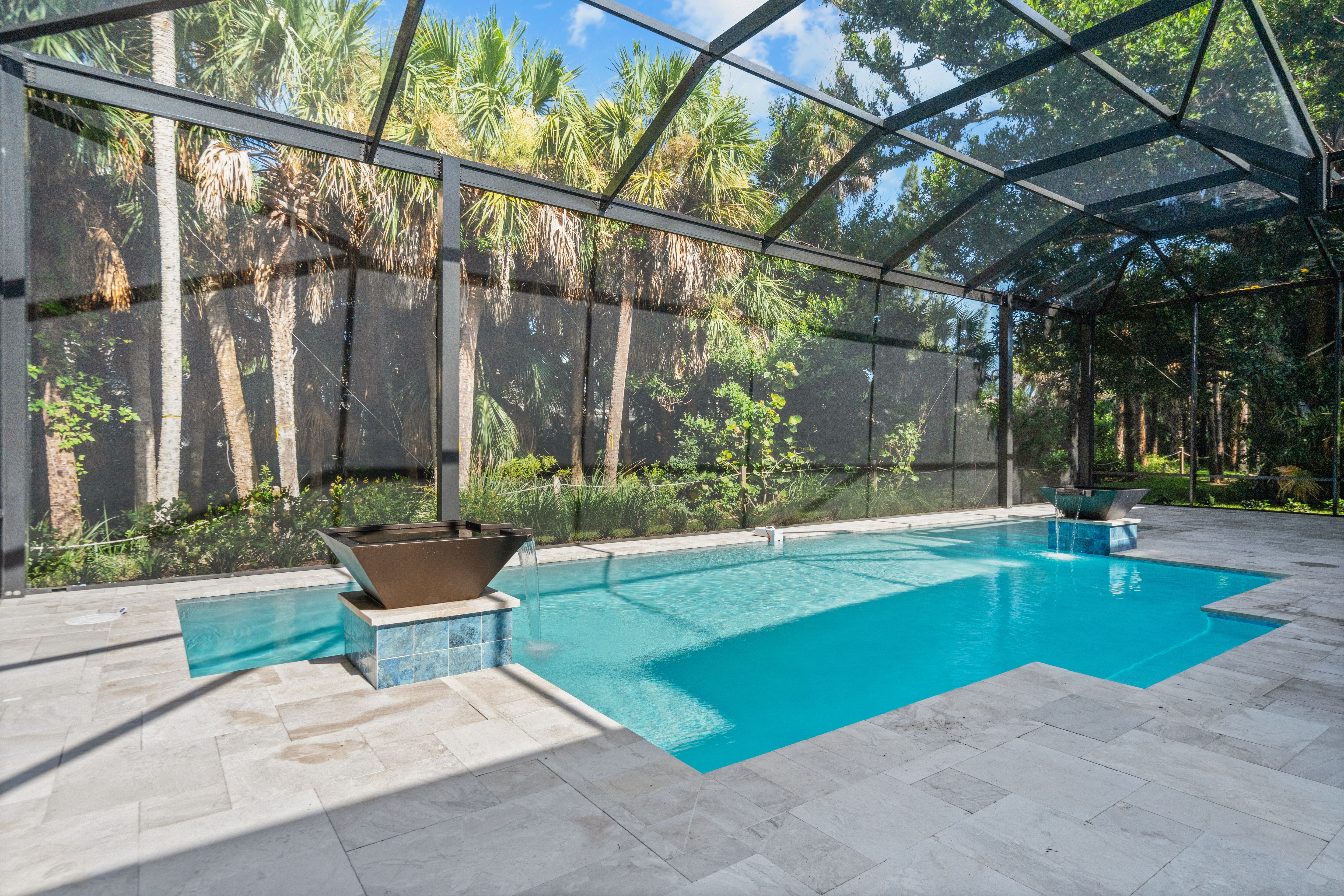 Screened  Pool | 9235 Seaglass Ct