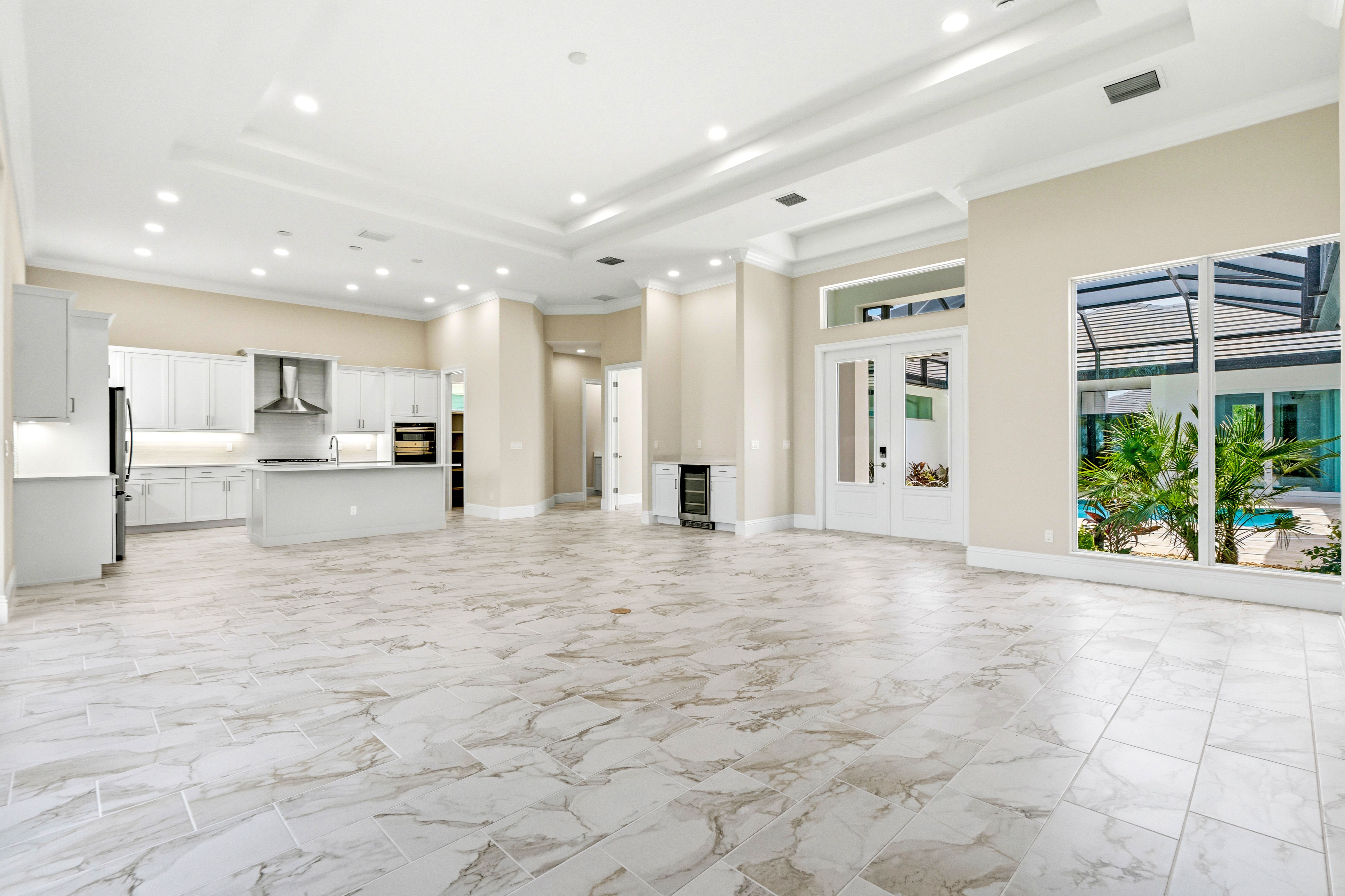 Great Room to Front & Kitchen | 14196 SW Pinnacle Ct