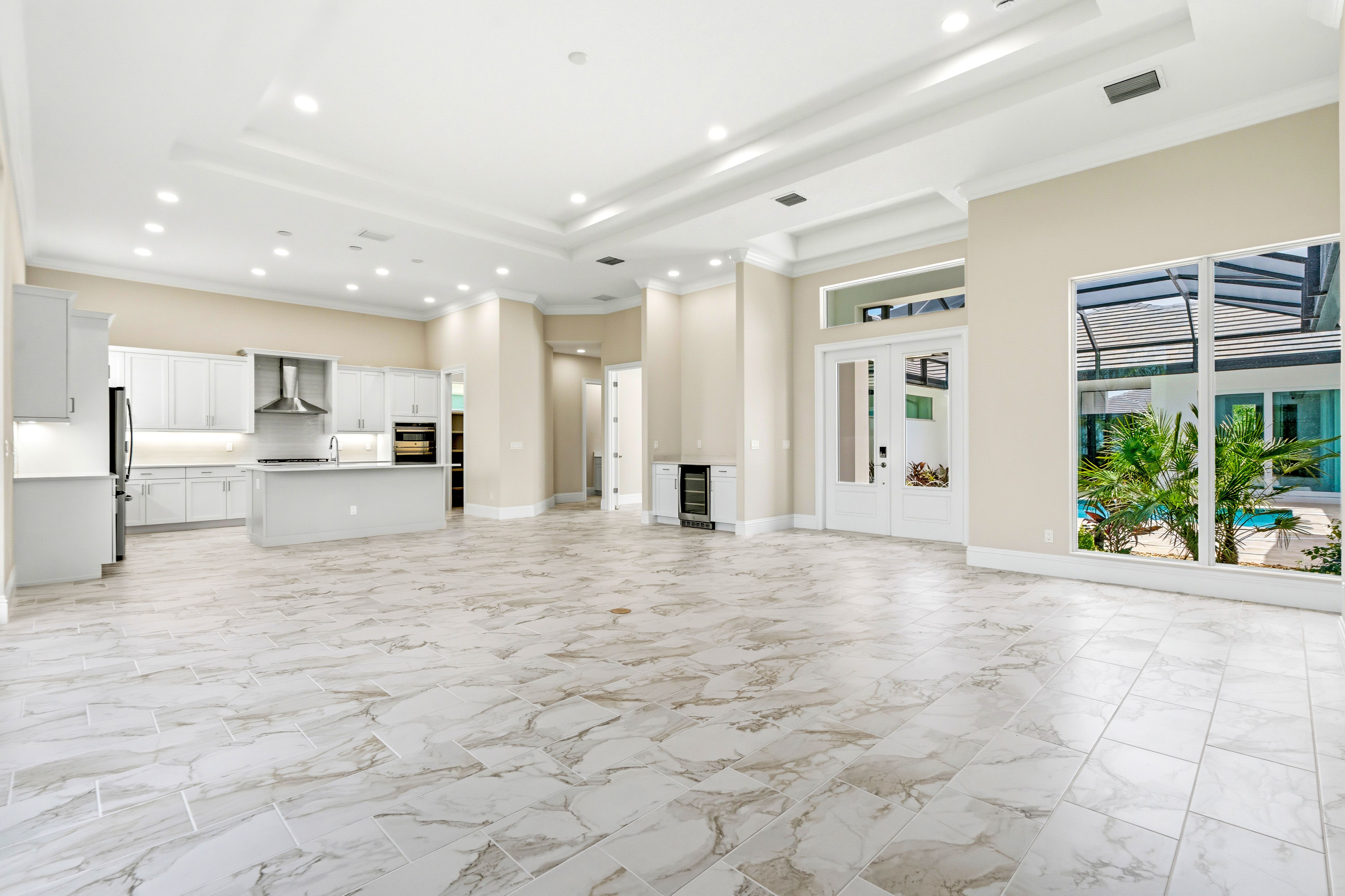 Great Room to Front & Kitchen | 14196 SW Pinnacle Ct