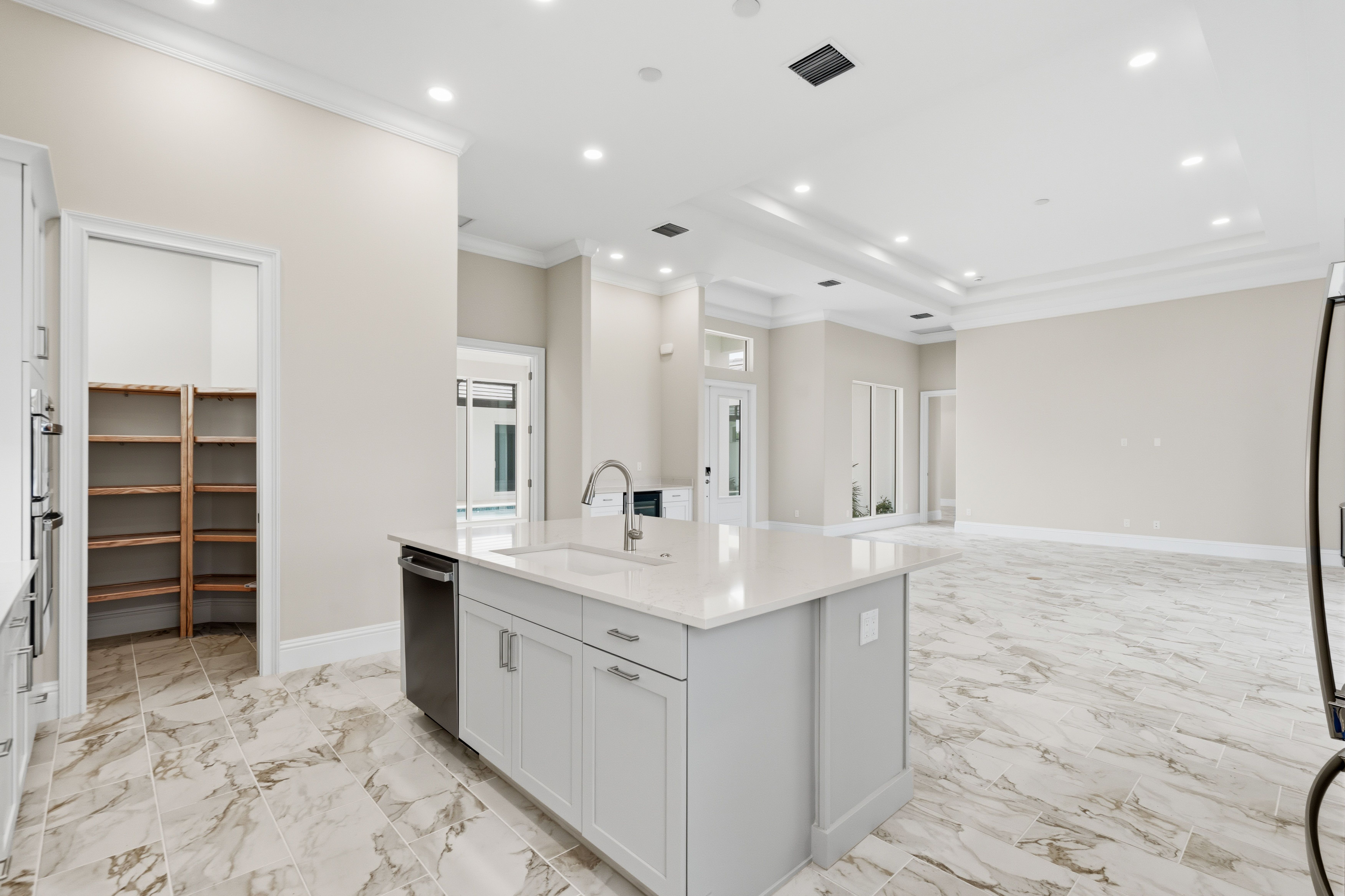 Kitchen to Great Room | 14196 SW Pinnacle Ct