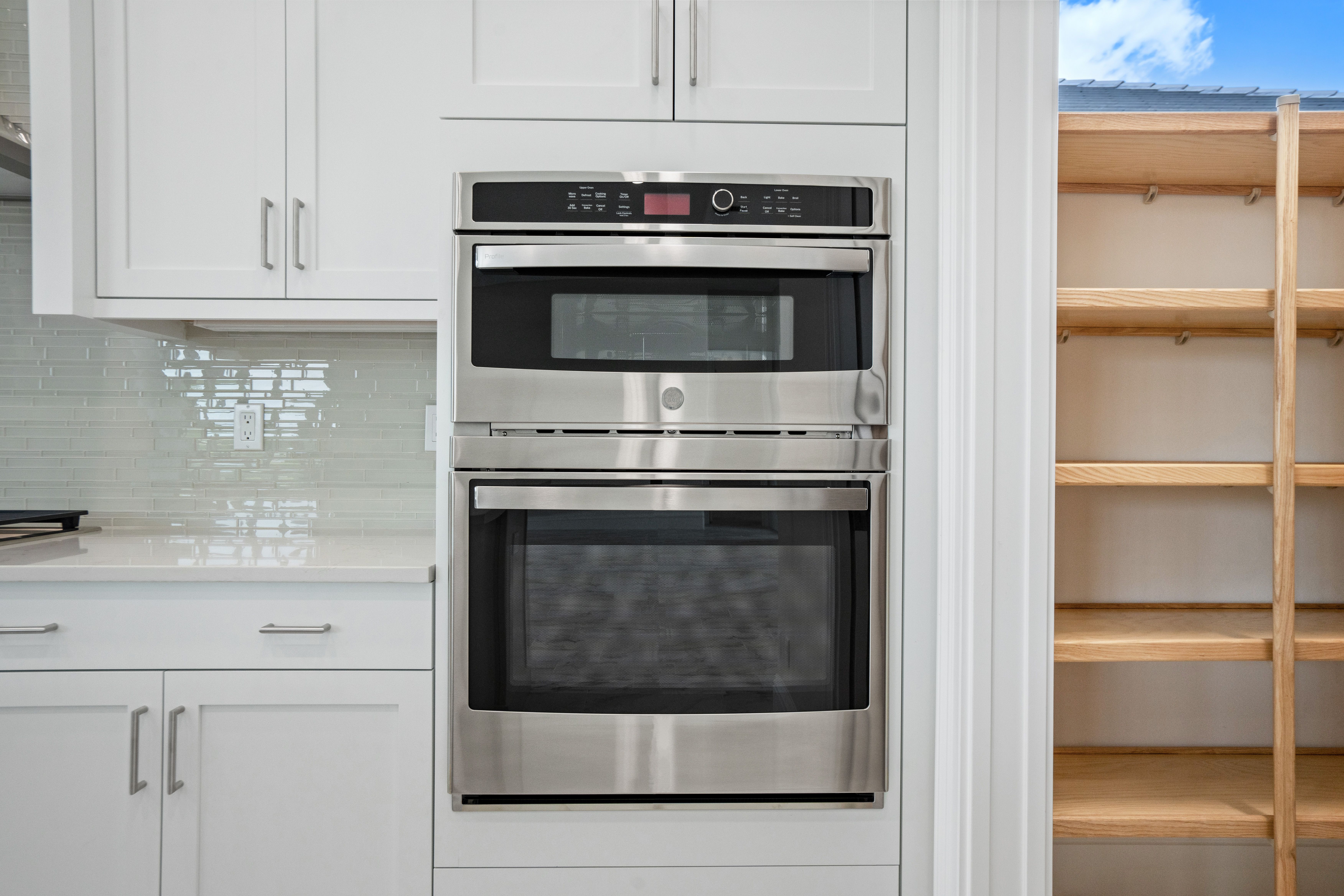 Kitchen | 14196 SW Pinnacle Ct