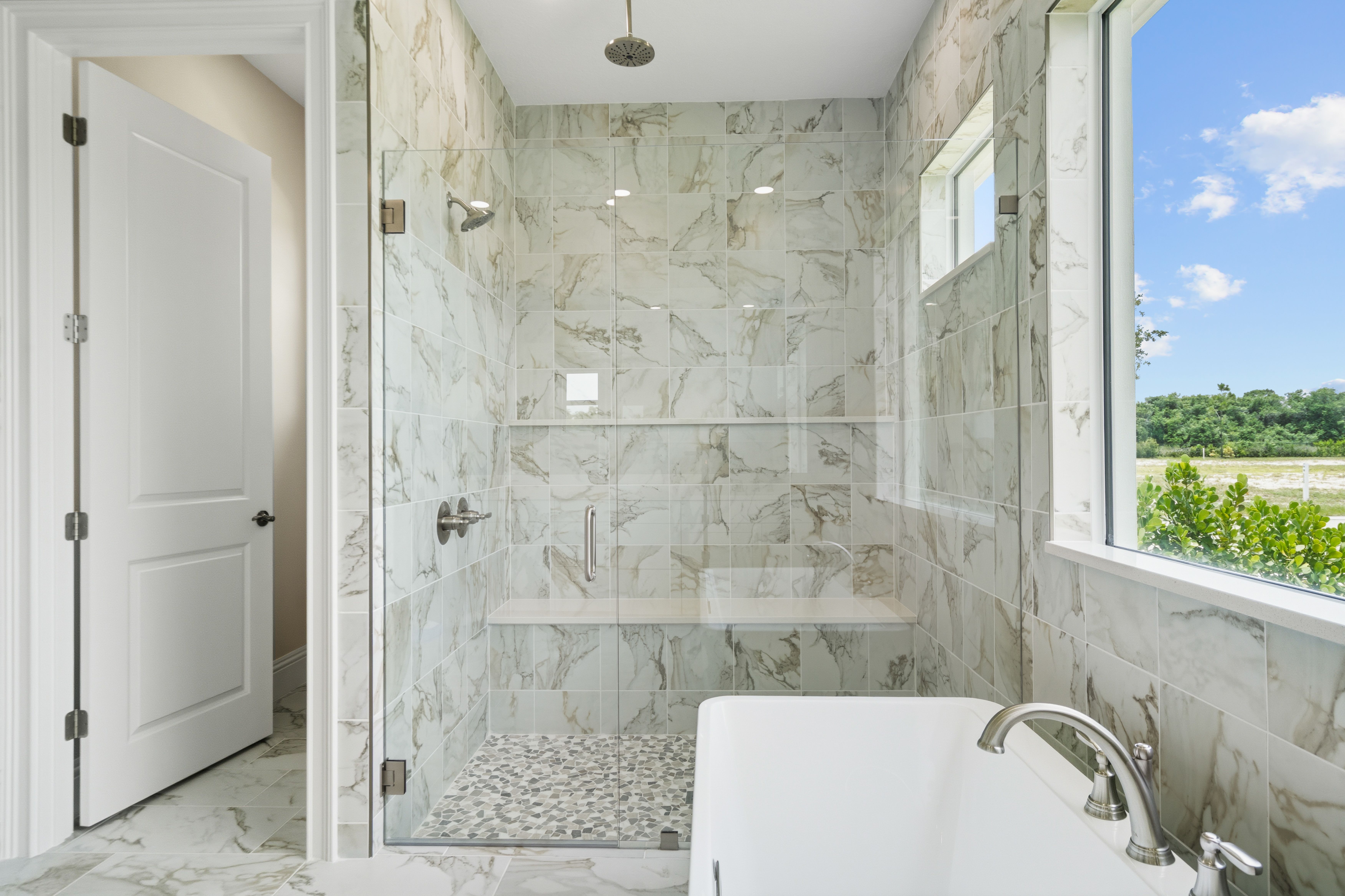 Master Bath | 14196 SW Pinnacle Ct