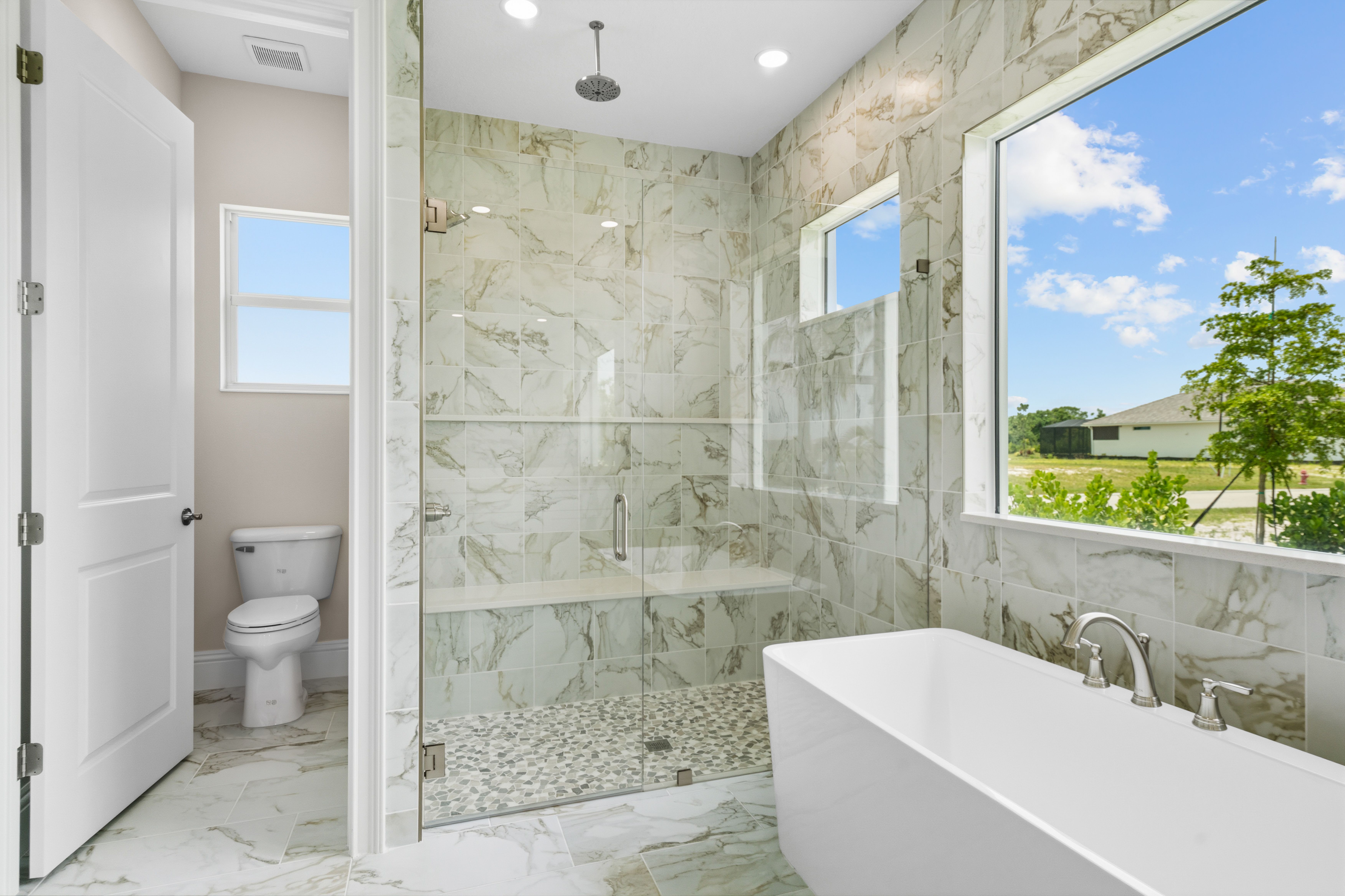 Master Bath | 14196 SW Pinnacle Ct