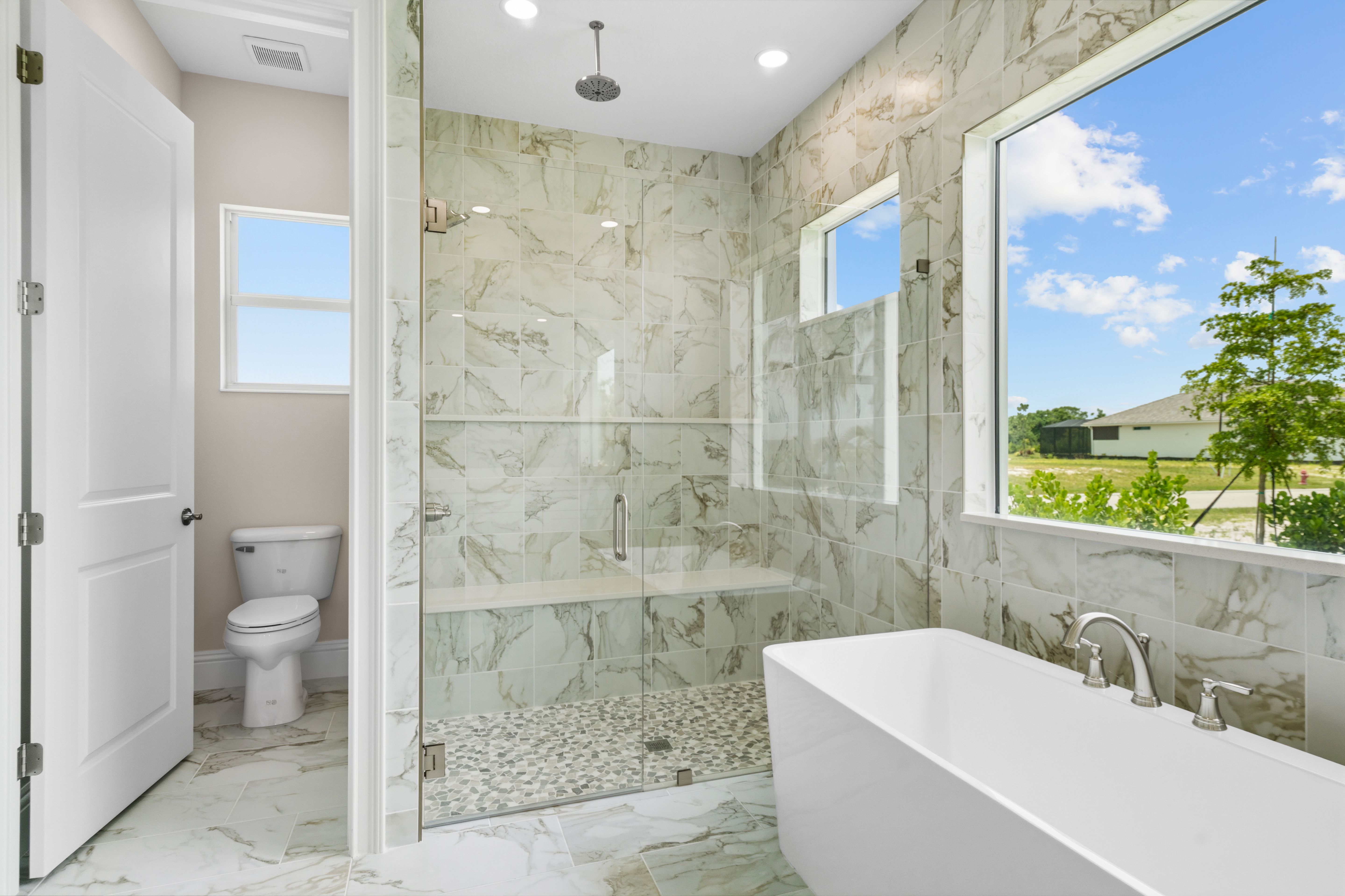 Master Bath | 14196 SW Pinnacle Ct