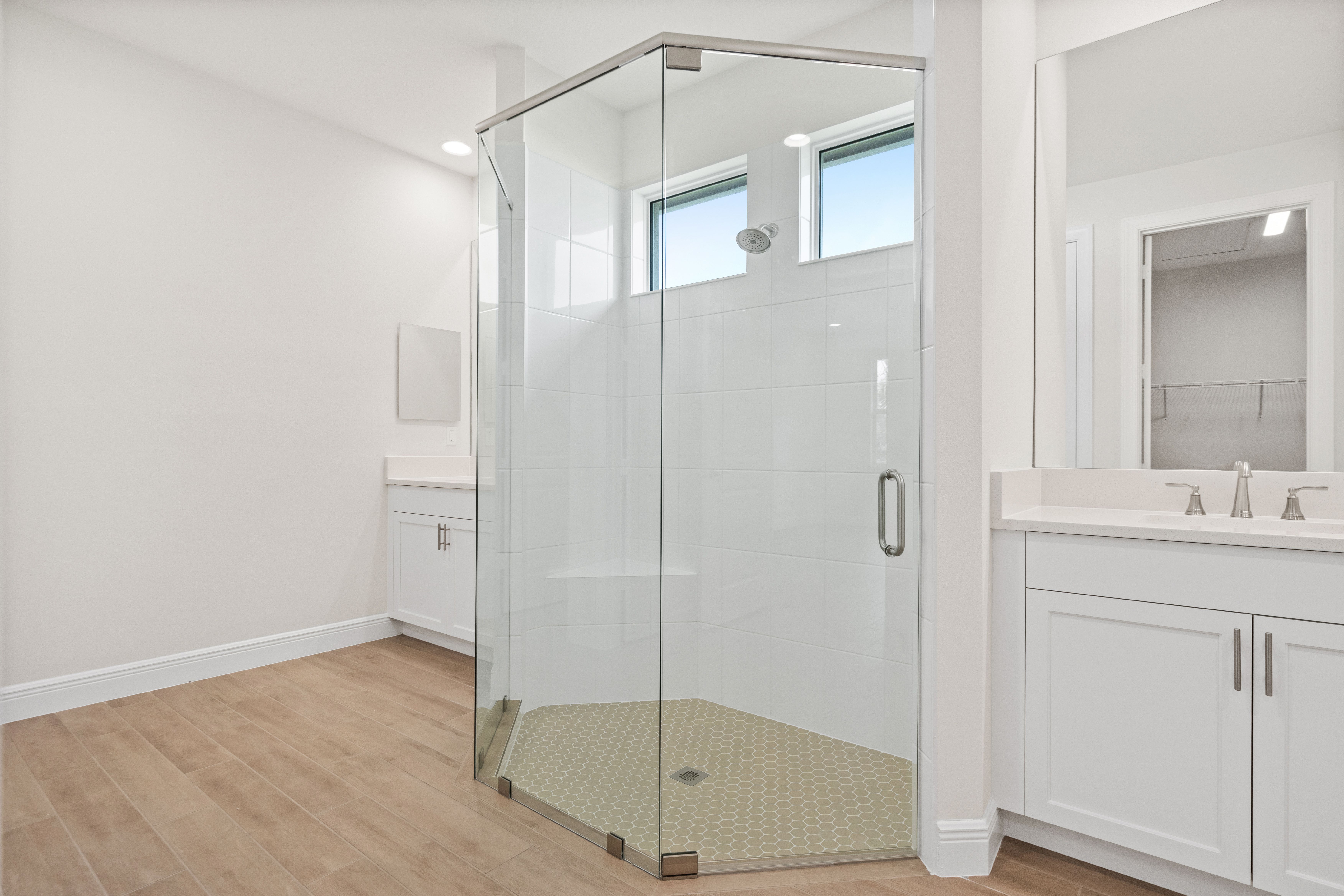 Master Bath | 4018 Tower Pointe Way
