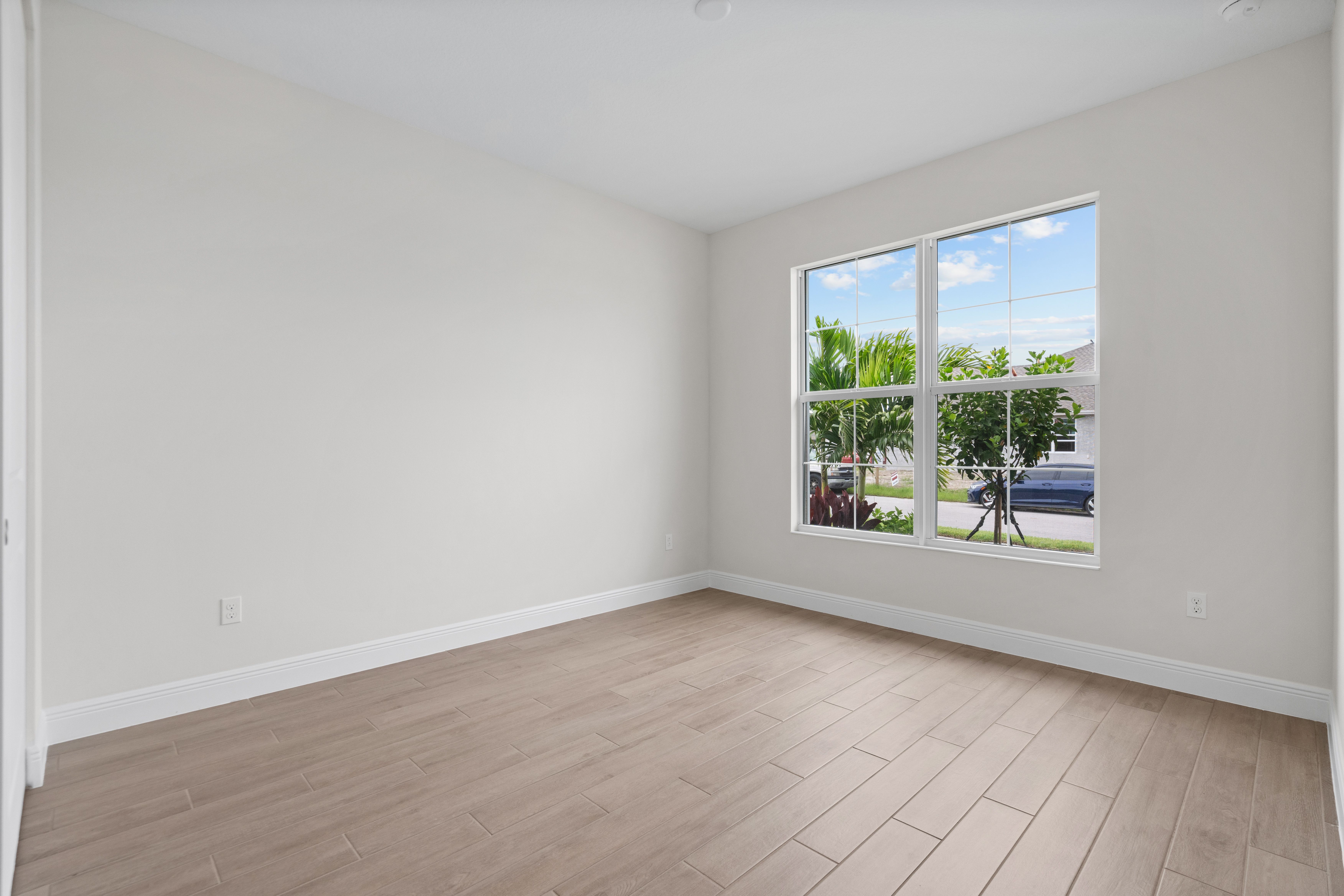 Bed 3 | 4018 Tower Pointe Way