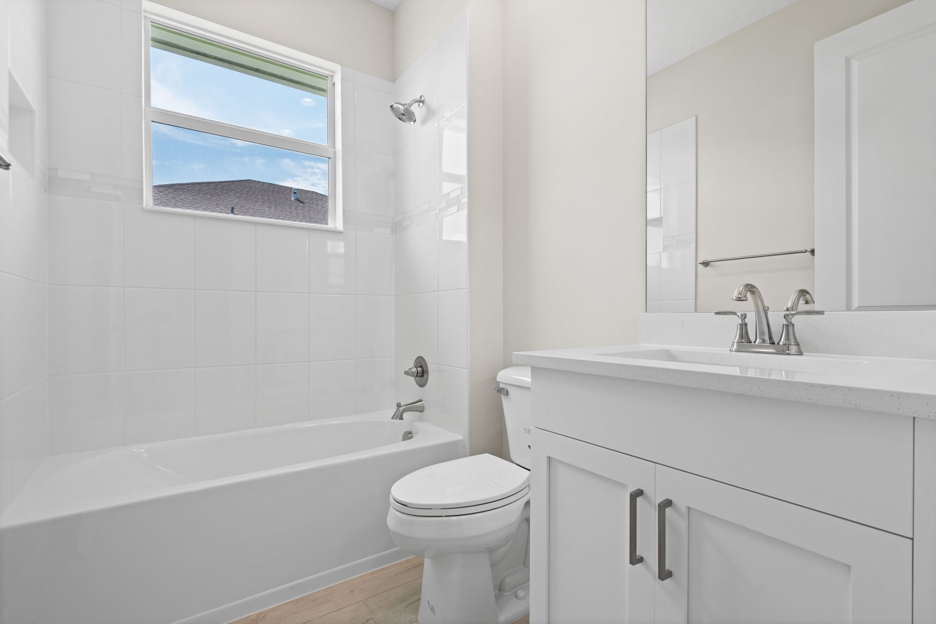 Bath 3 | 4090 Tower Pointe Way