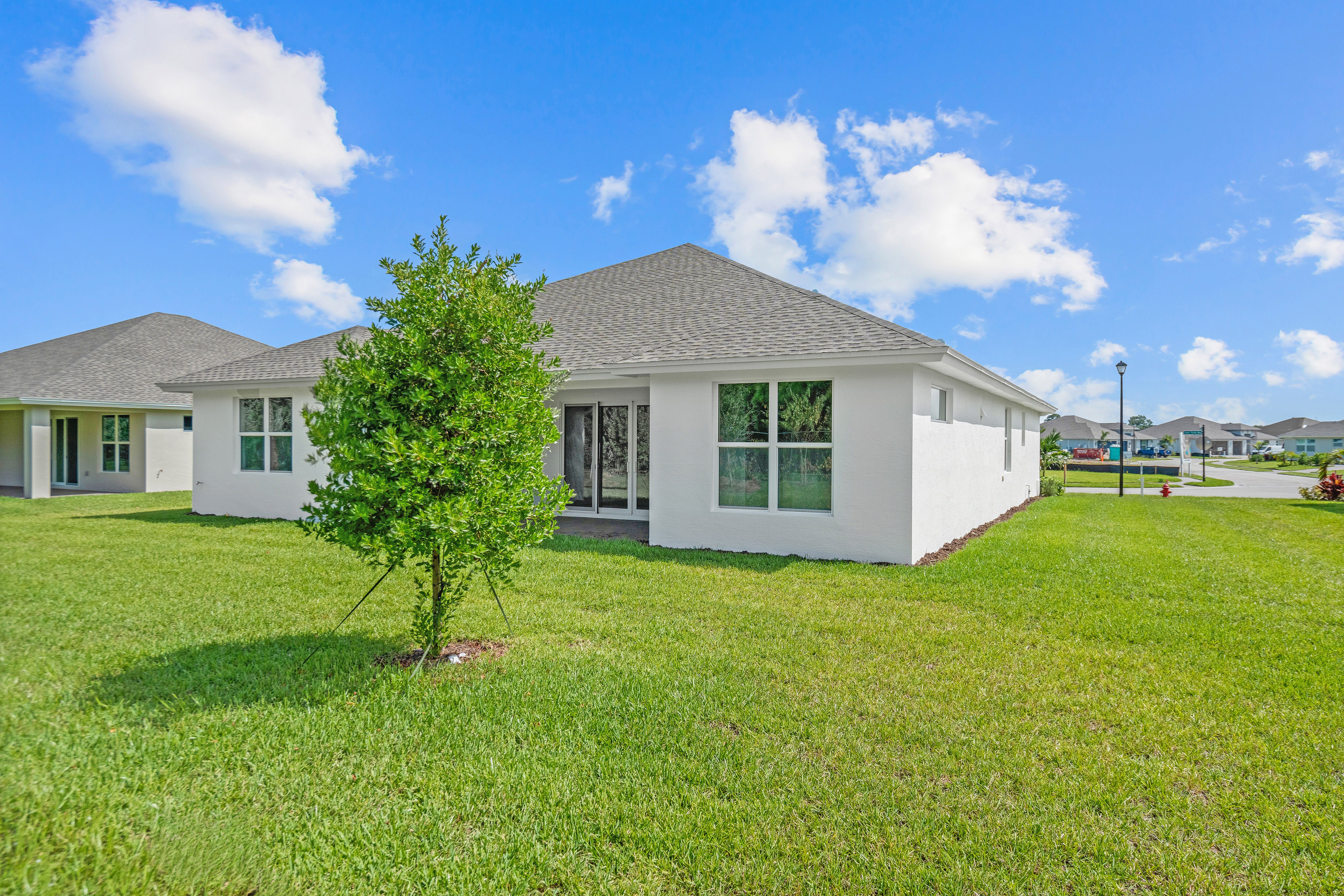 Rear Elevation | 4090 Tower Pointe Way