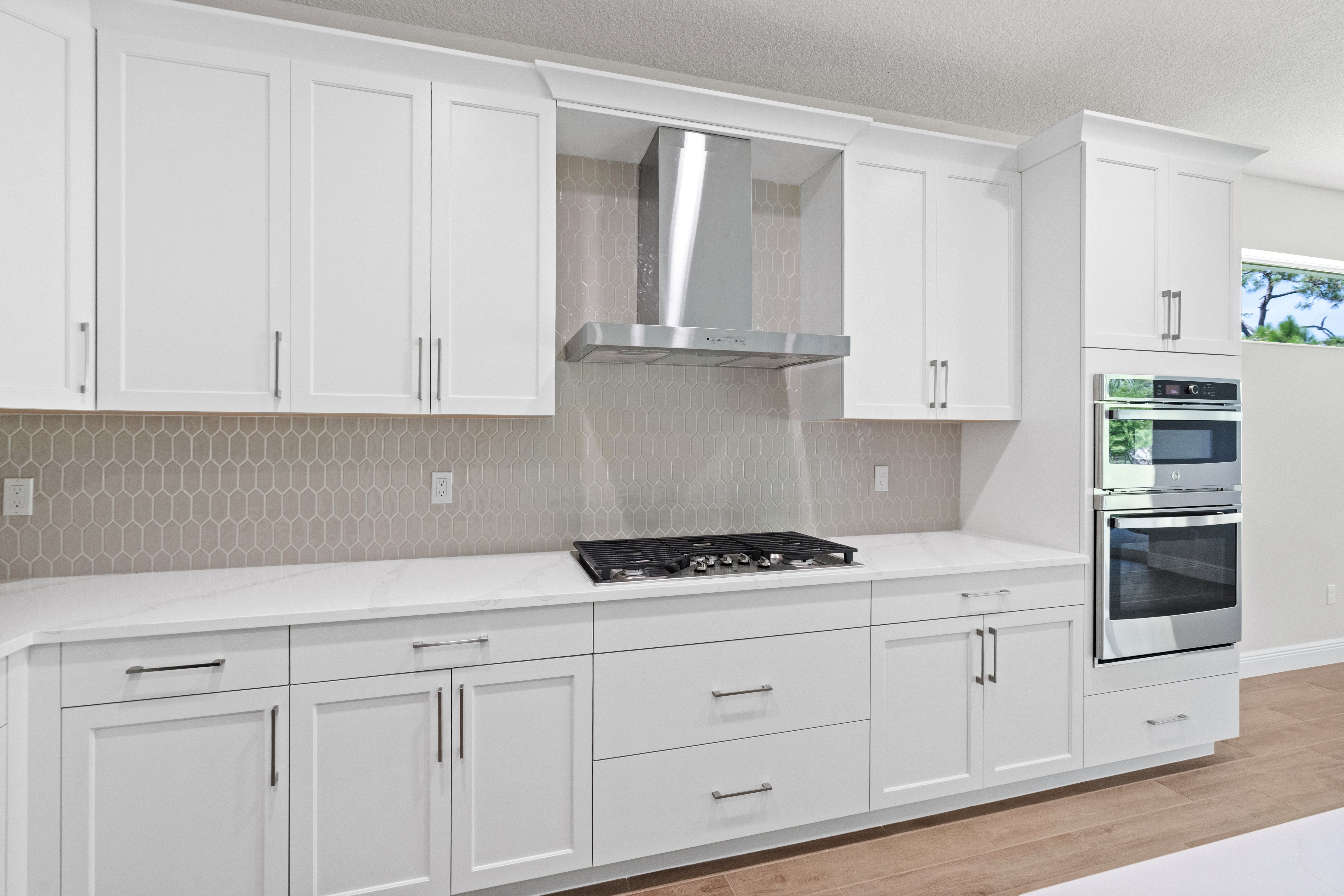 Kitchen | 4066 Tower Pointe Way