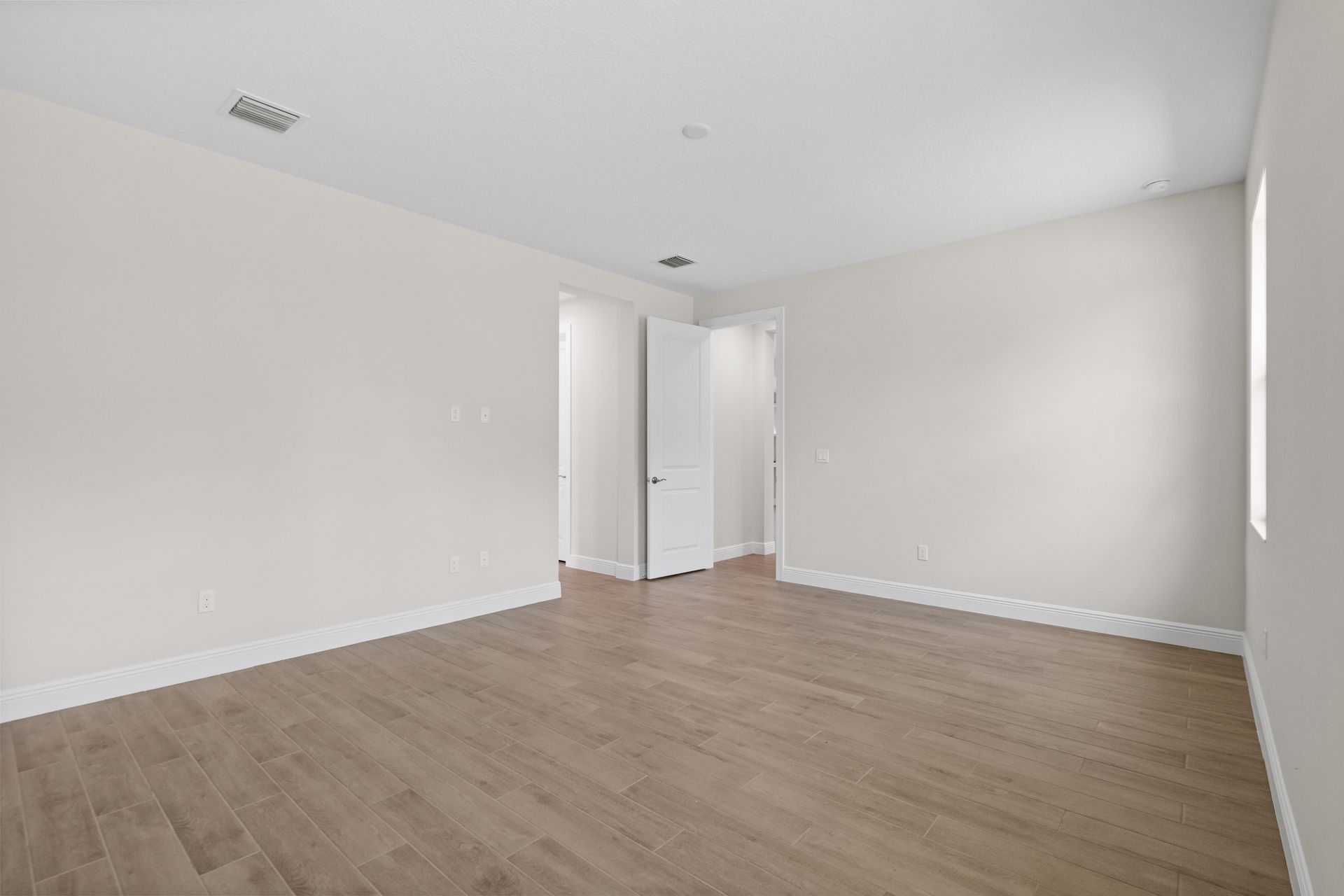 Master Suite | 4066 Tower Pointe Way