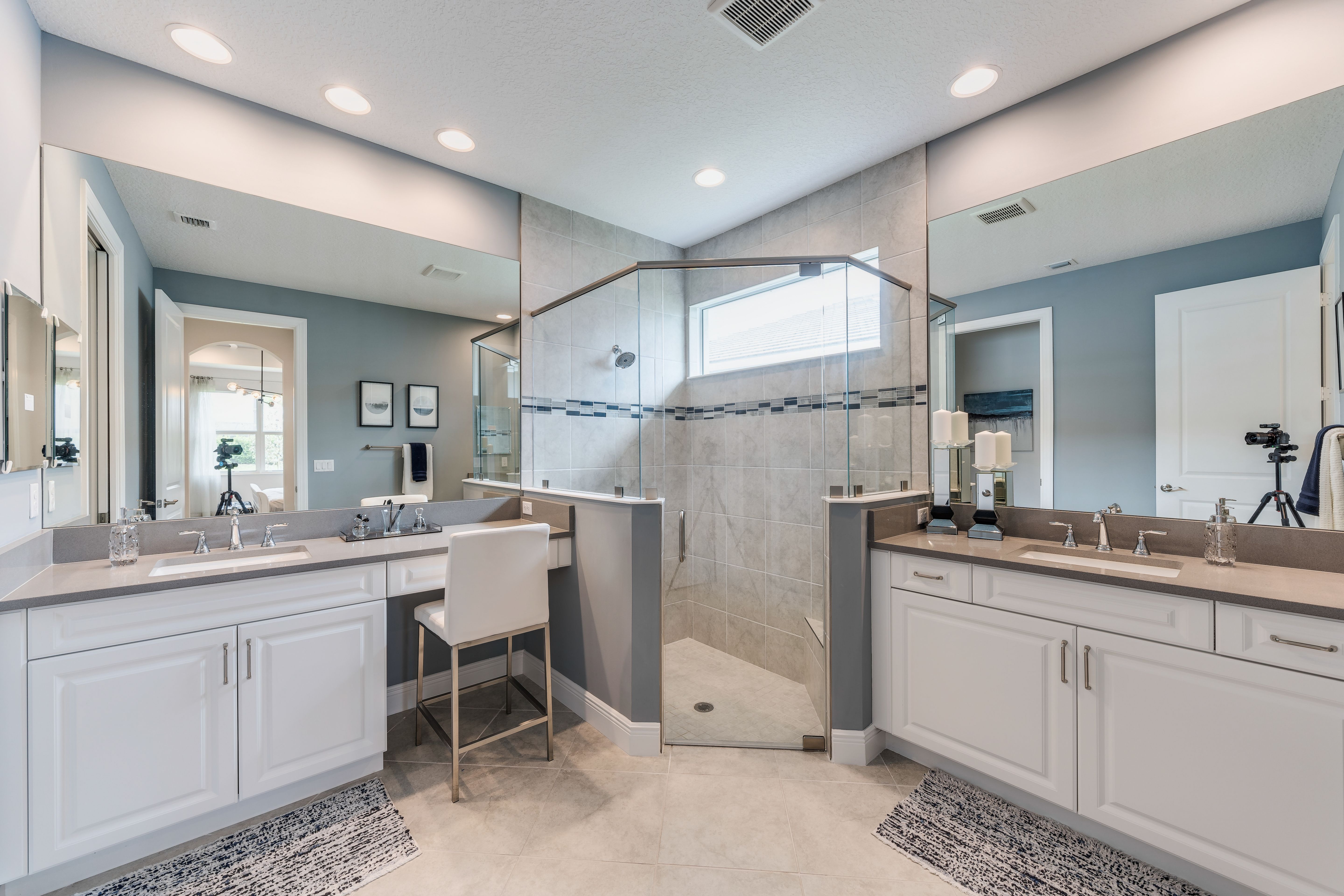 Master Bath | Palomar Model Move-in Ready