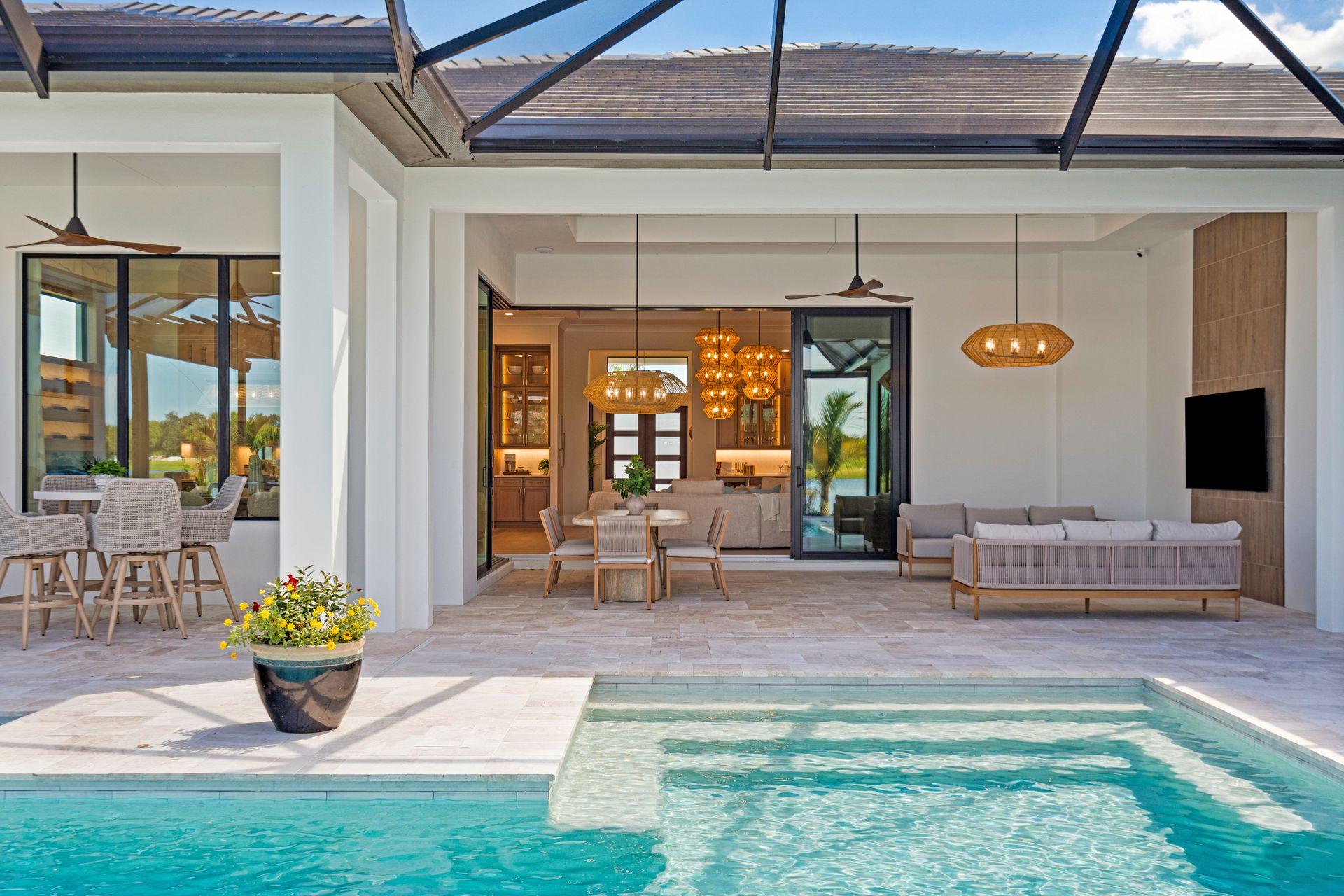Pool to Lanai | Bridgewater