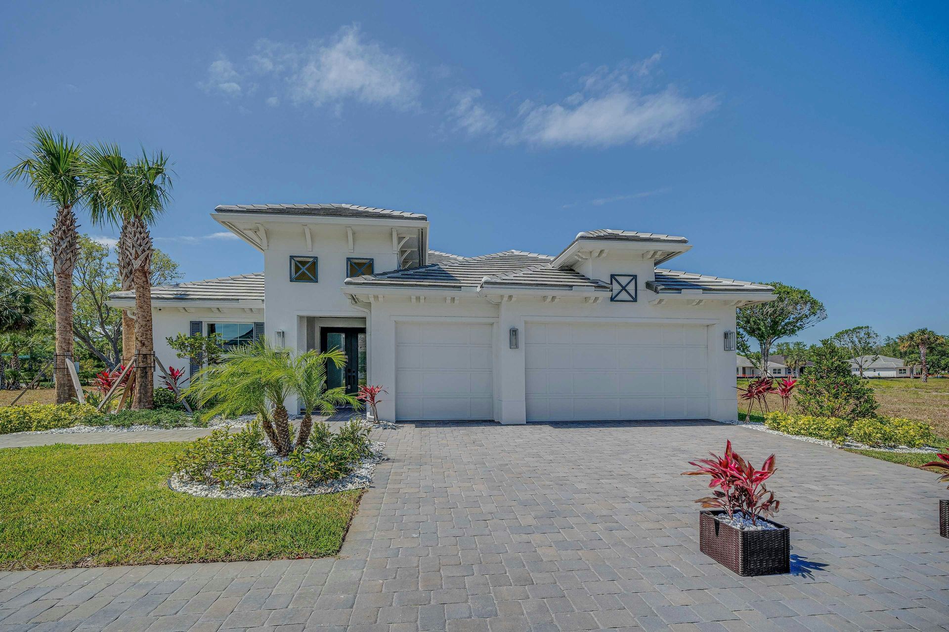 Front Elevation | Magnolia 21
