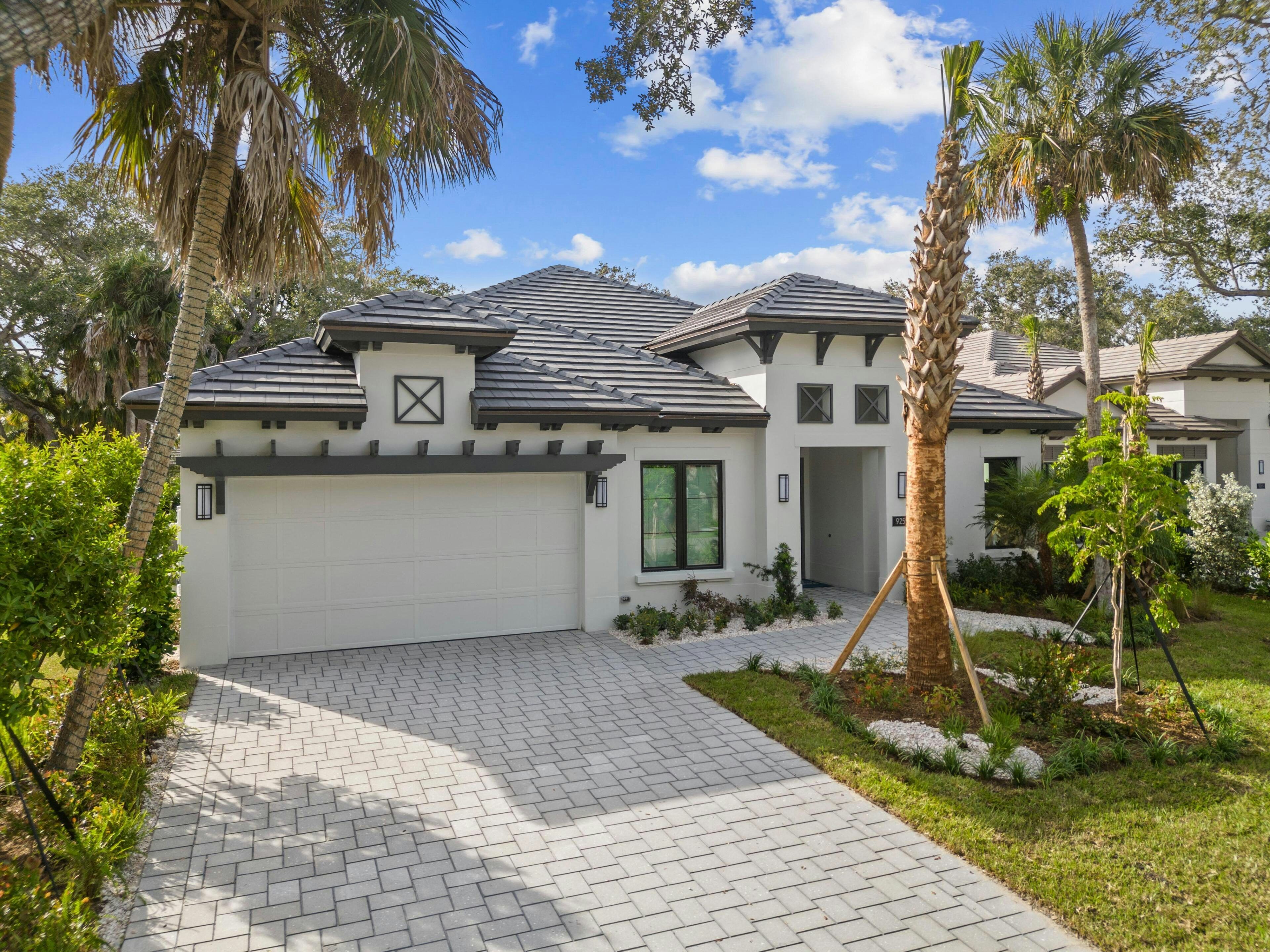 Elevation | Sapphire Model | Seaglass