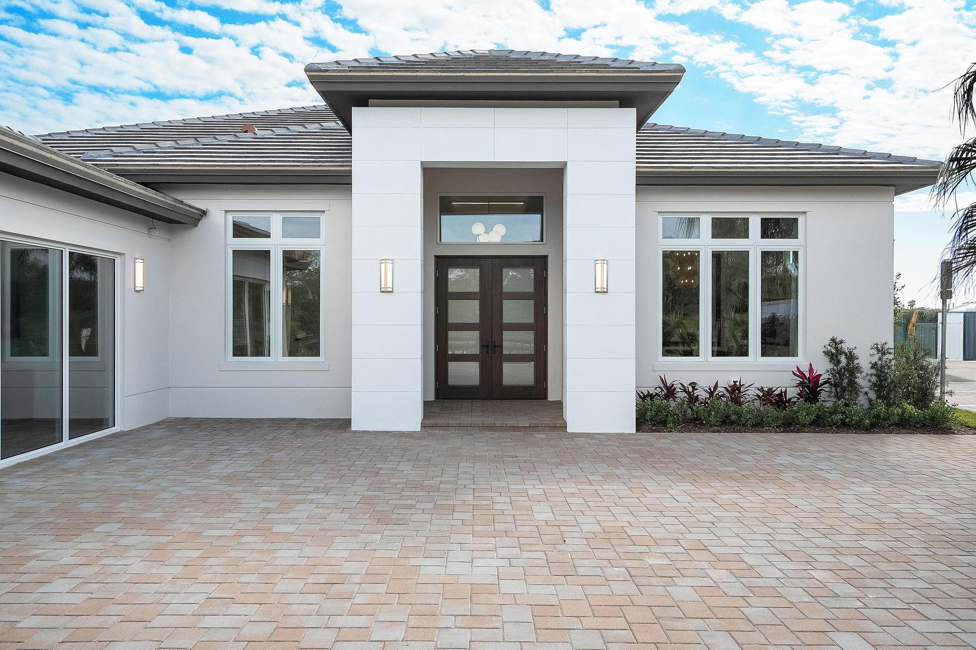 Elevation | Riviera Model