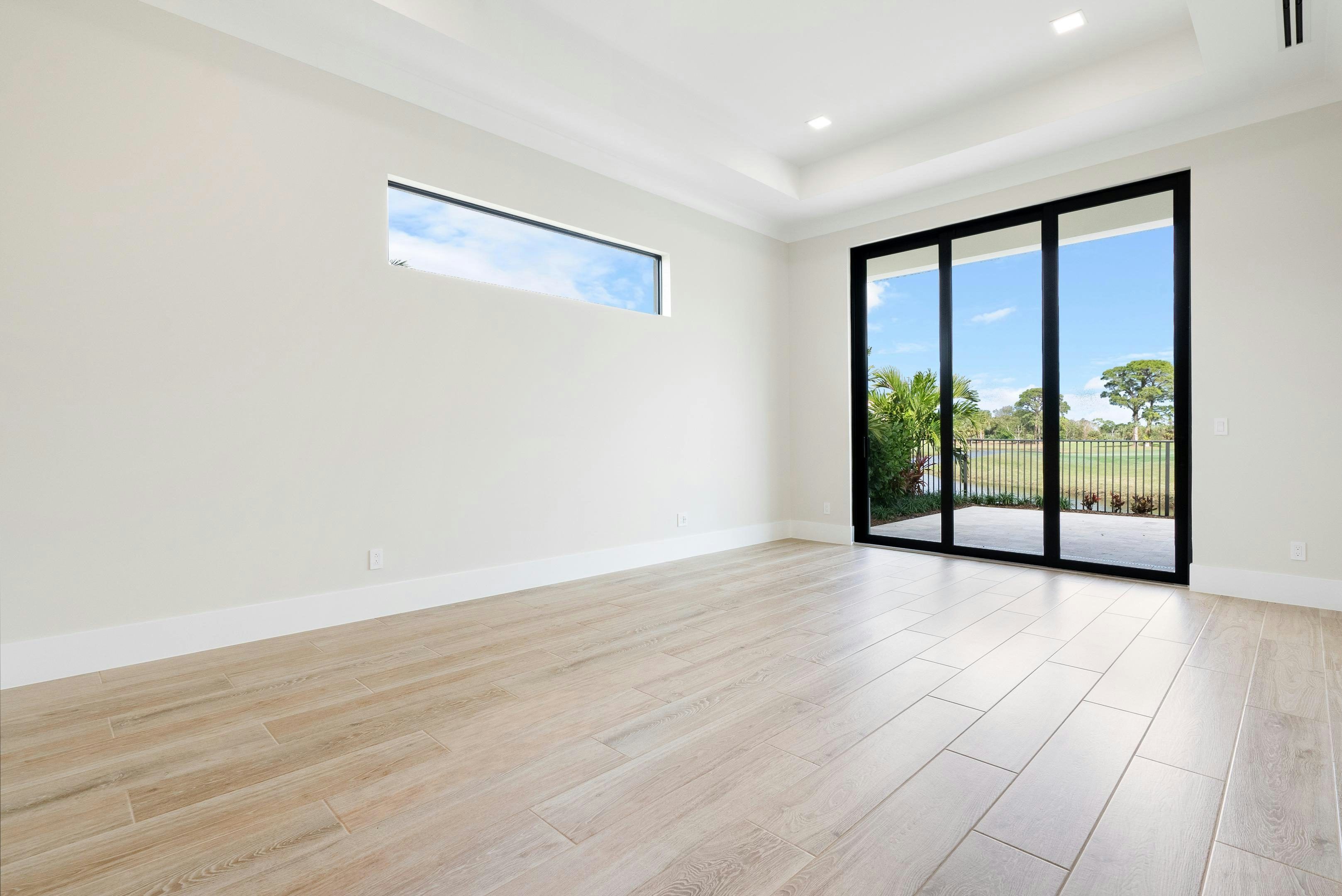 Master Suite | 109 SE Via Verona