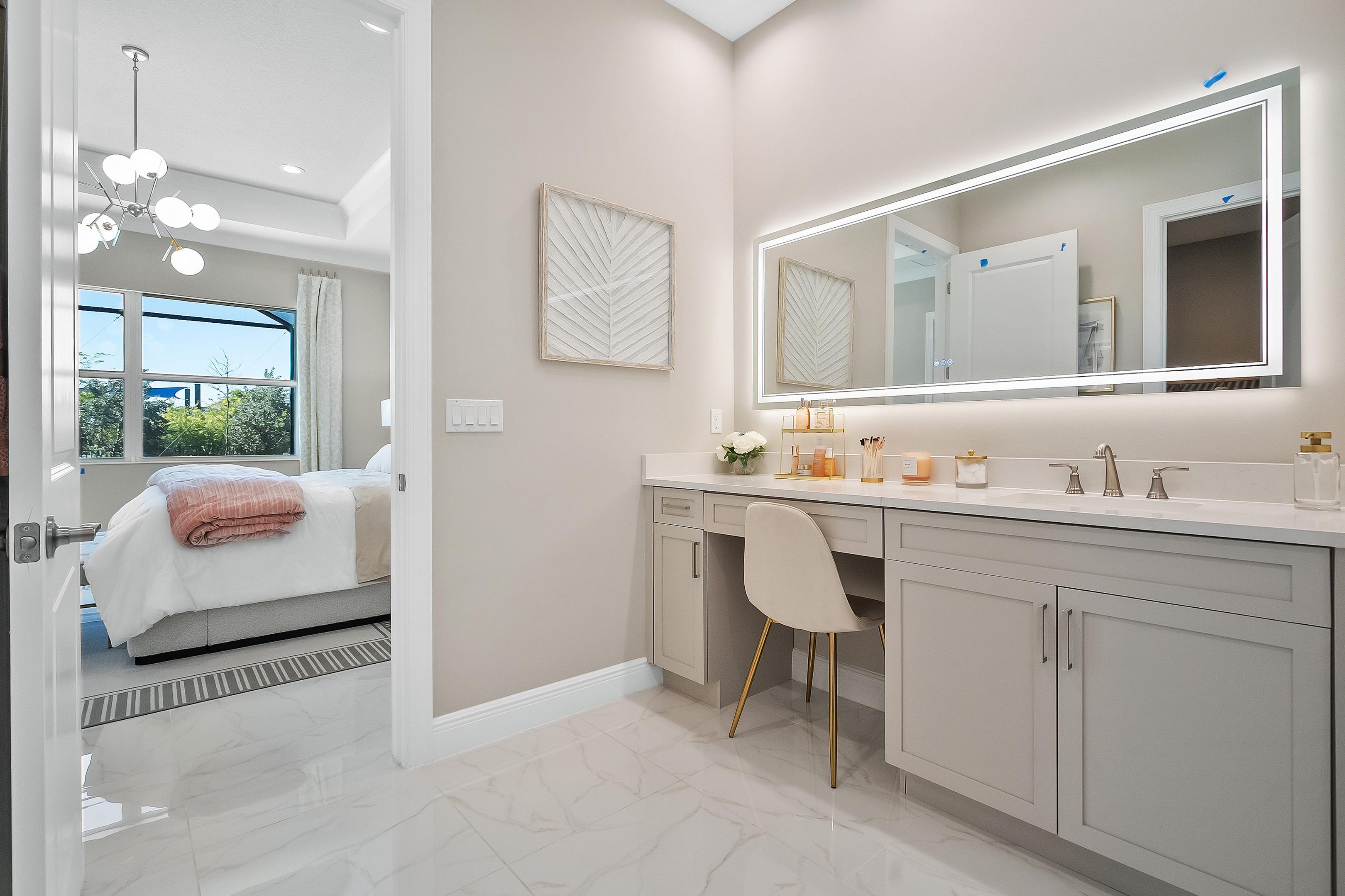 Master Bathroom | Iris Grande