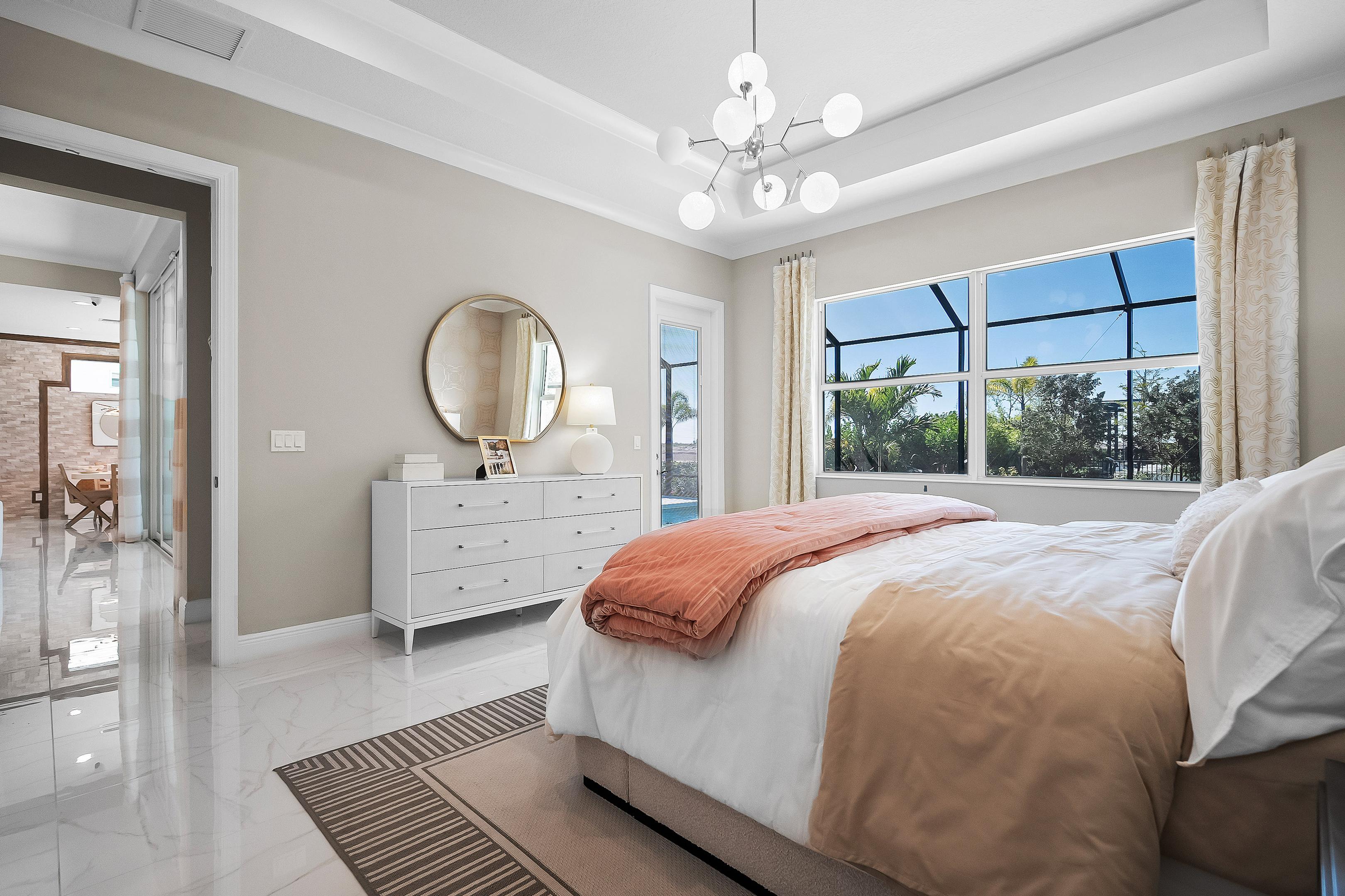 Master Suite | Iris Grande