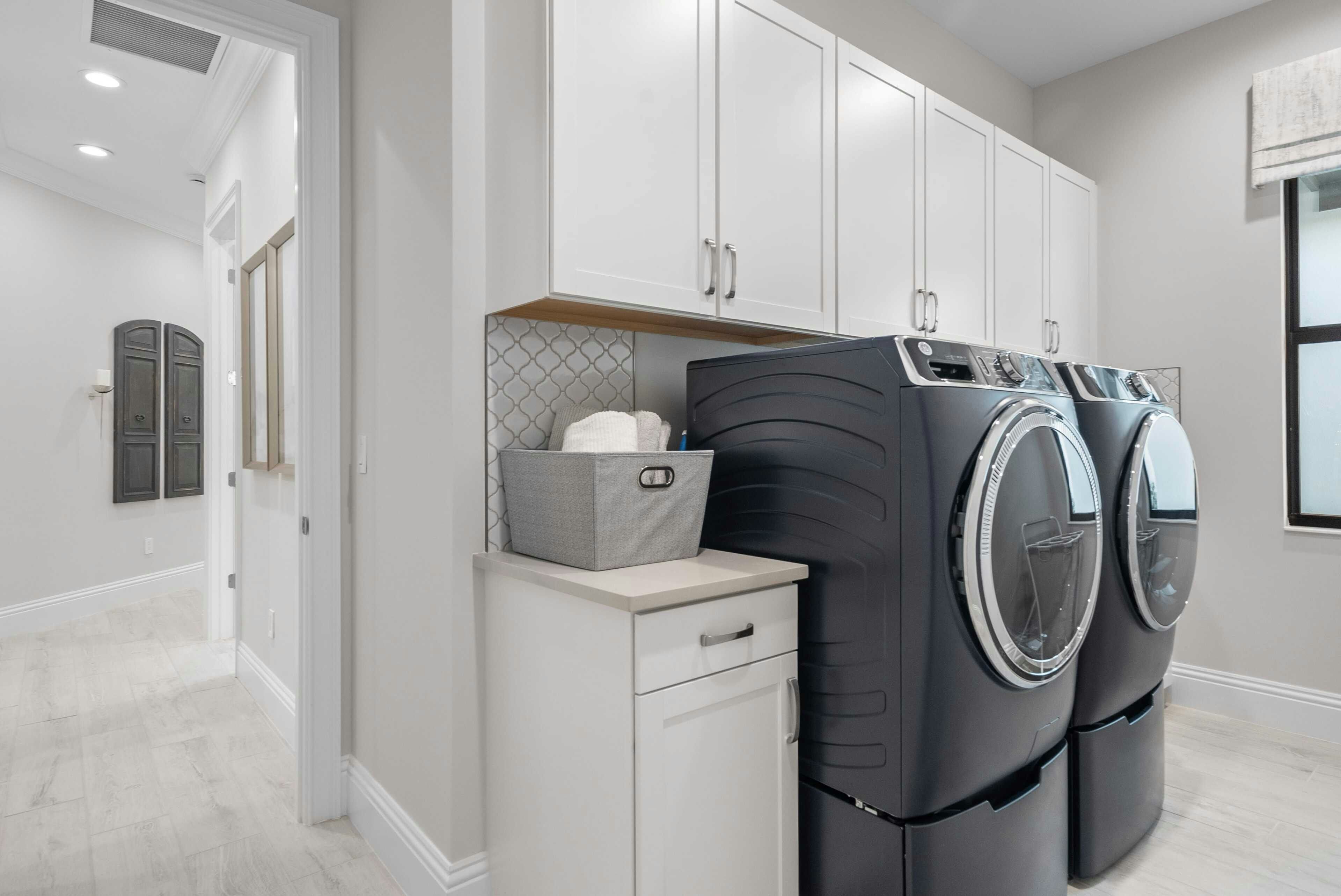 Laundry Room | Seabreeze Grande