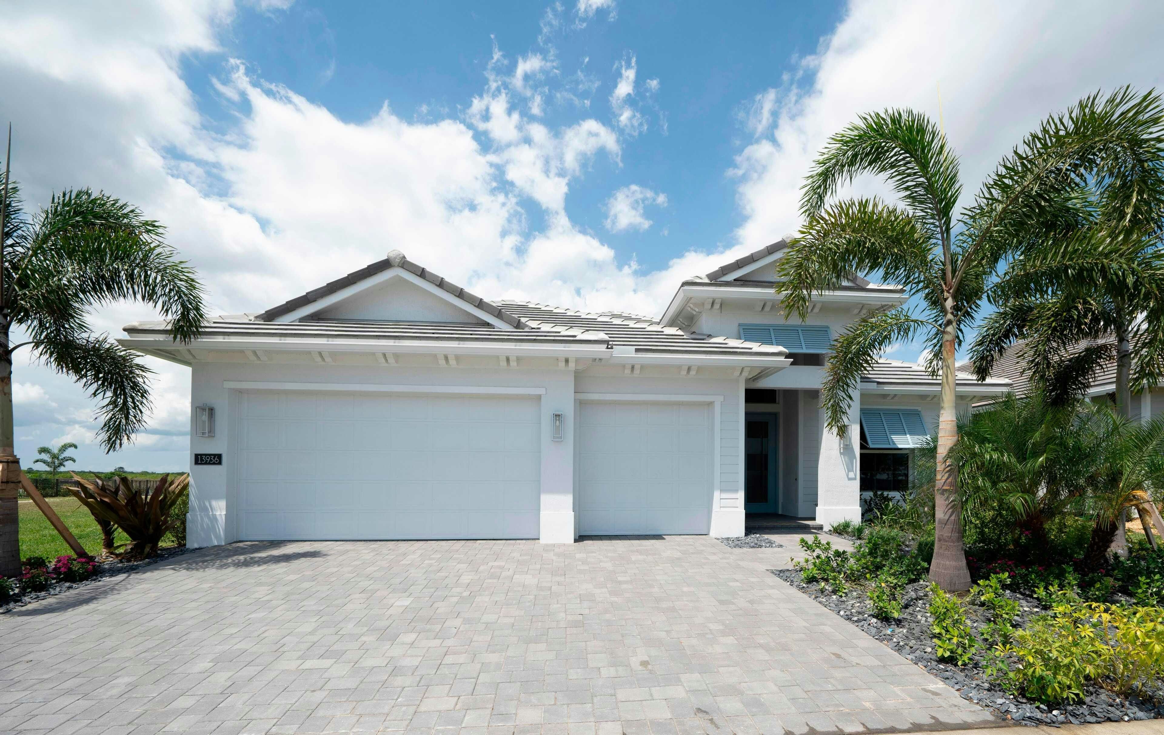 Front Elevation | Mariposa