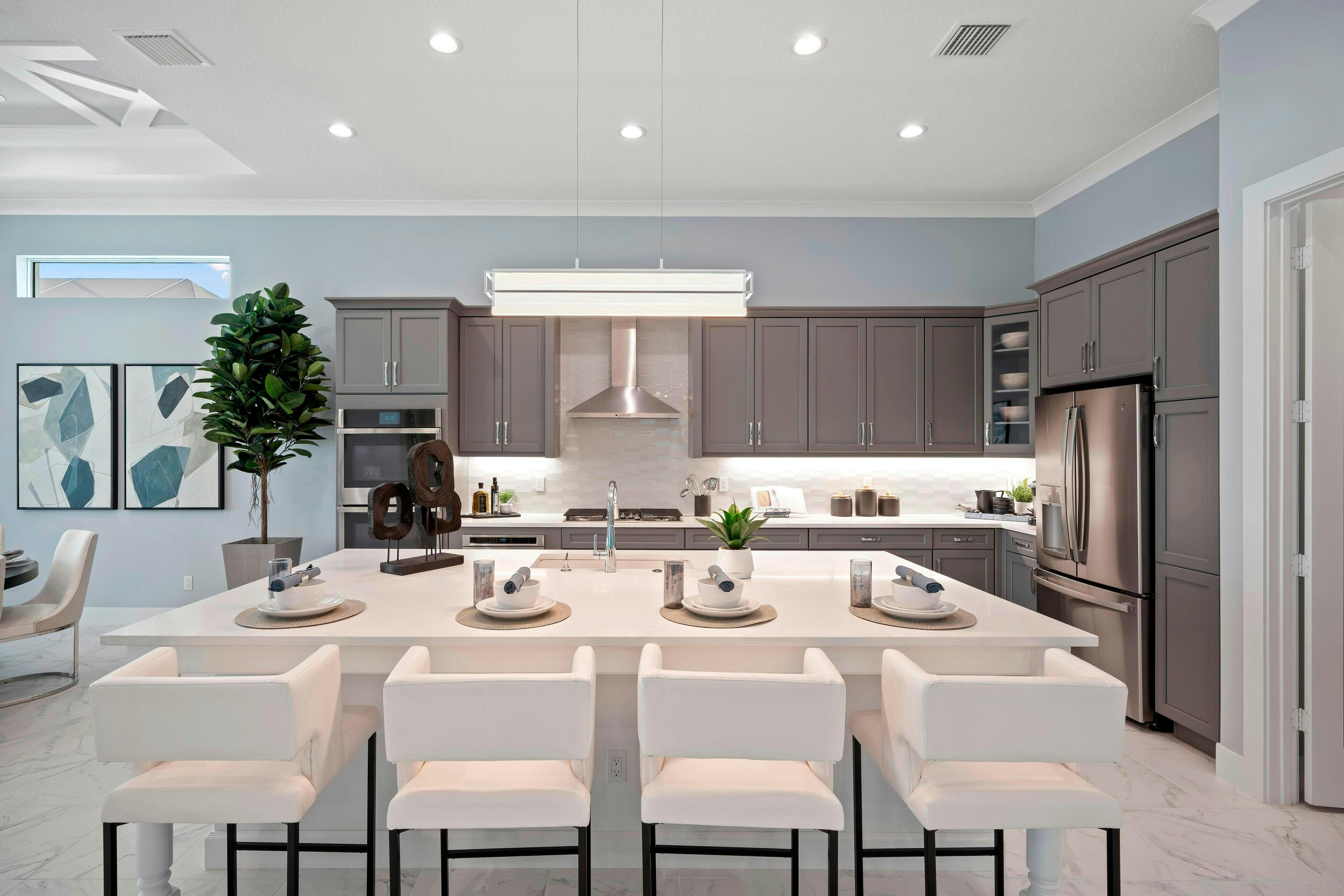 Island Kitchen | Mariposa
