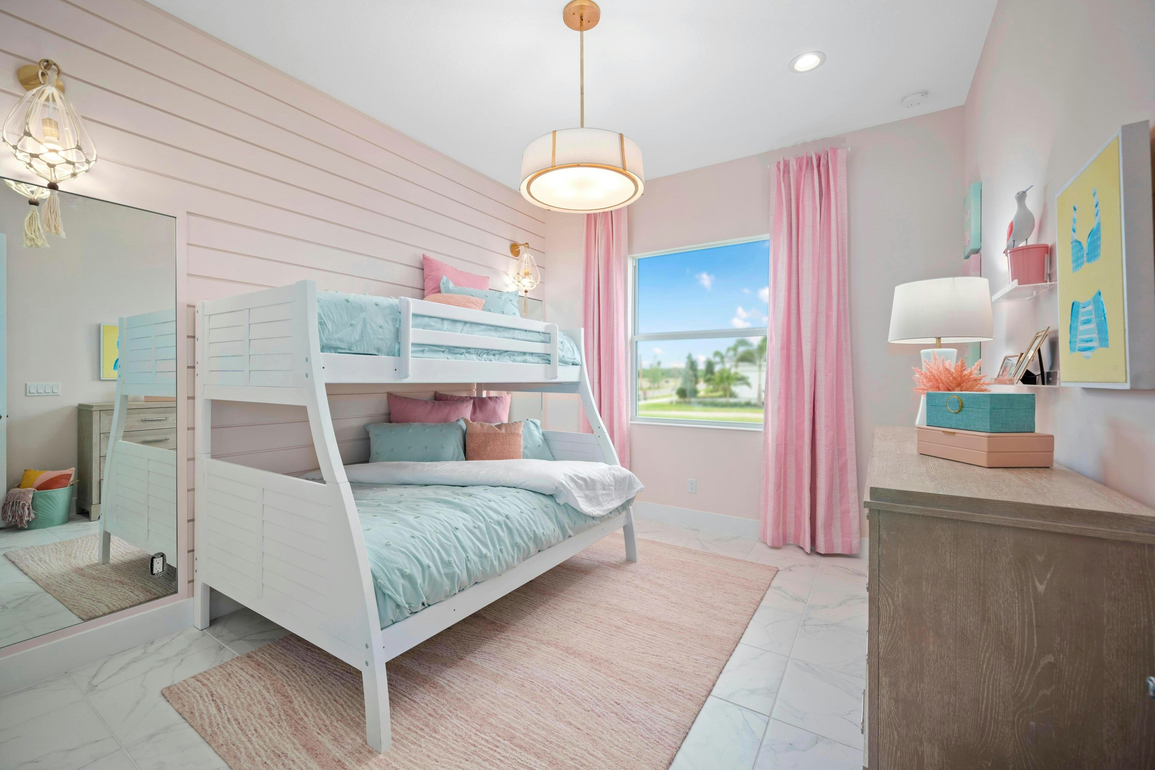 Bedroom 3 | Mariposa