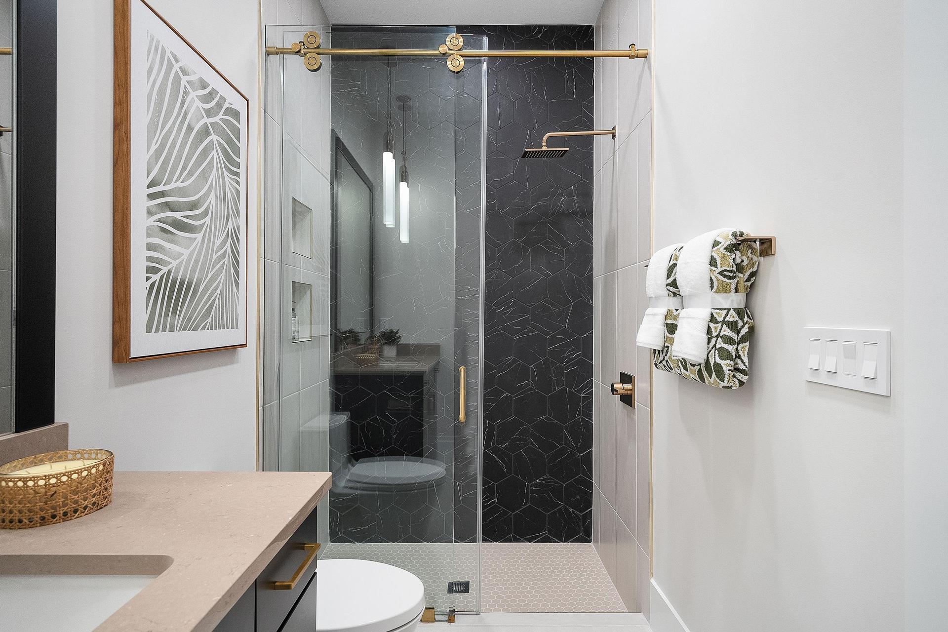 Bath 3 Shower | Riviera Model