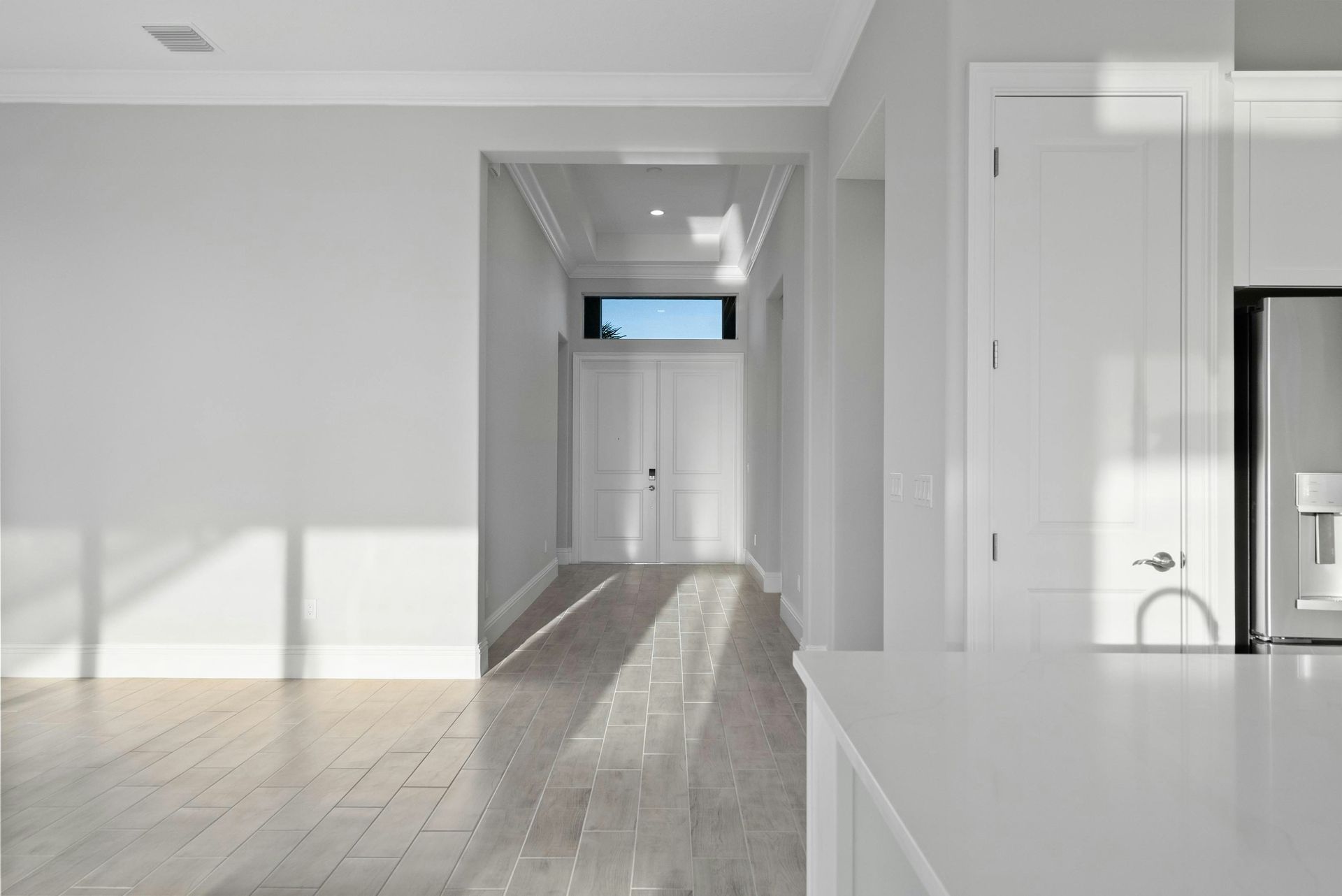 Foyer | Monarch Grande Model