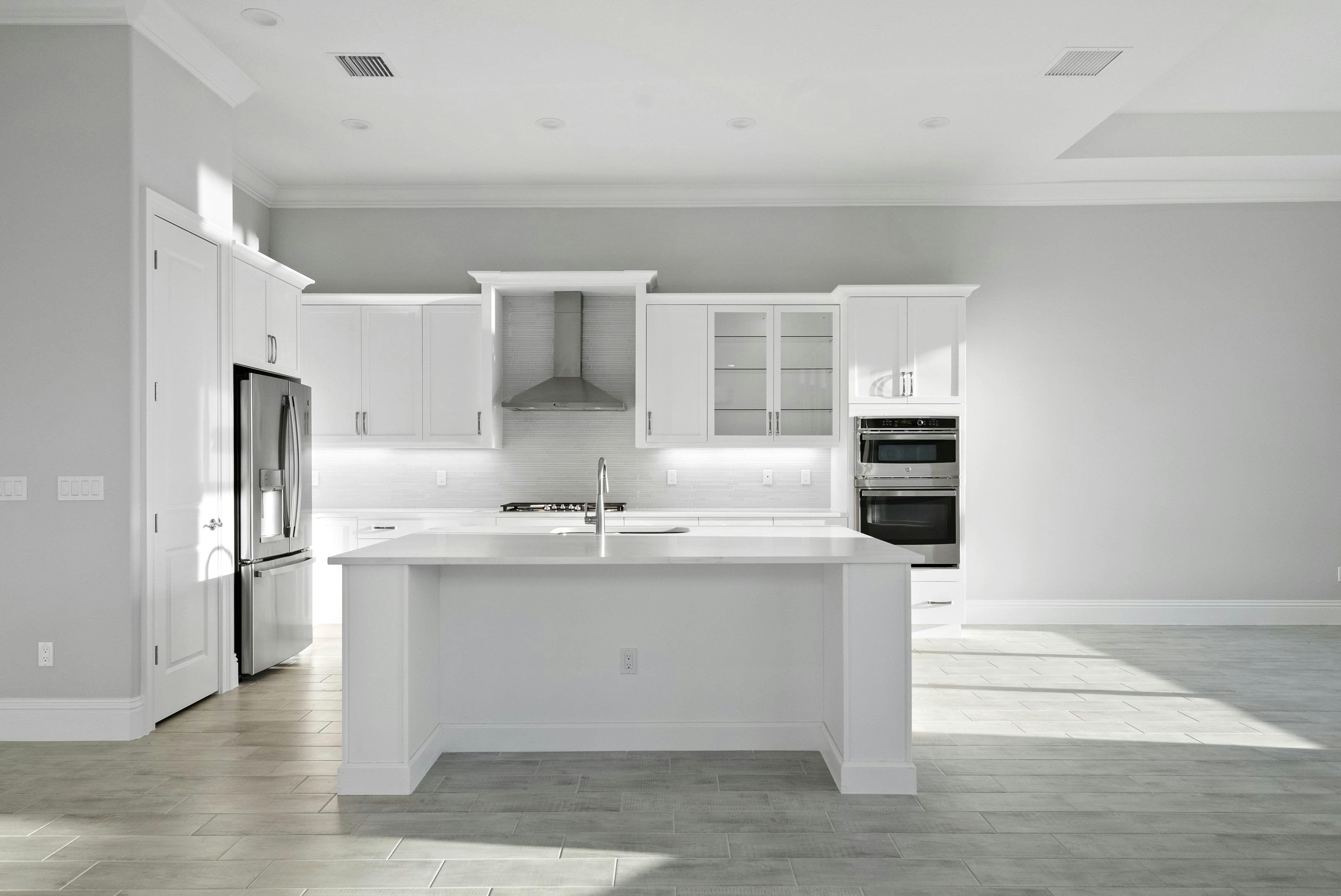 Kitchen | Monarch Grande Model